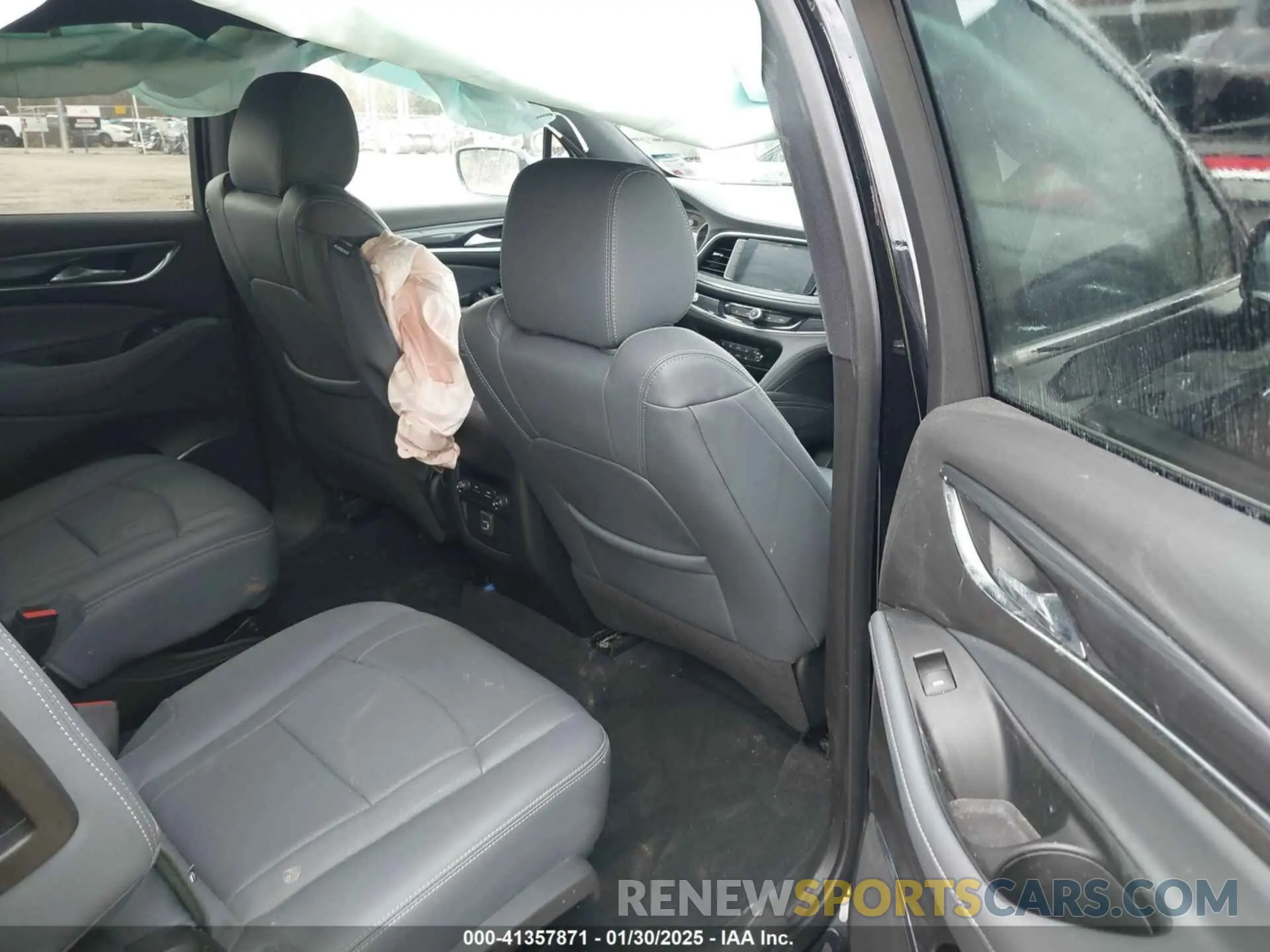 8 fotografías del automóvil dañado 5GAERBKW1PJ228250 BUICK ENCLAVE 2023