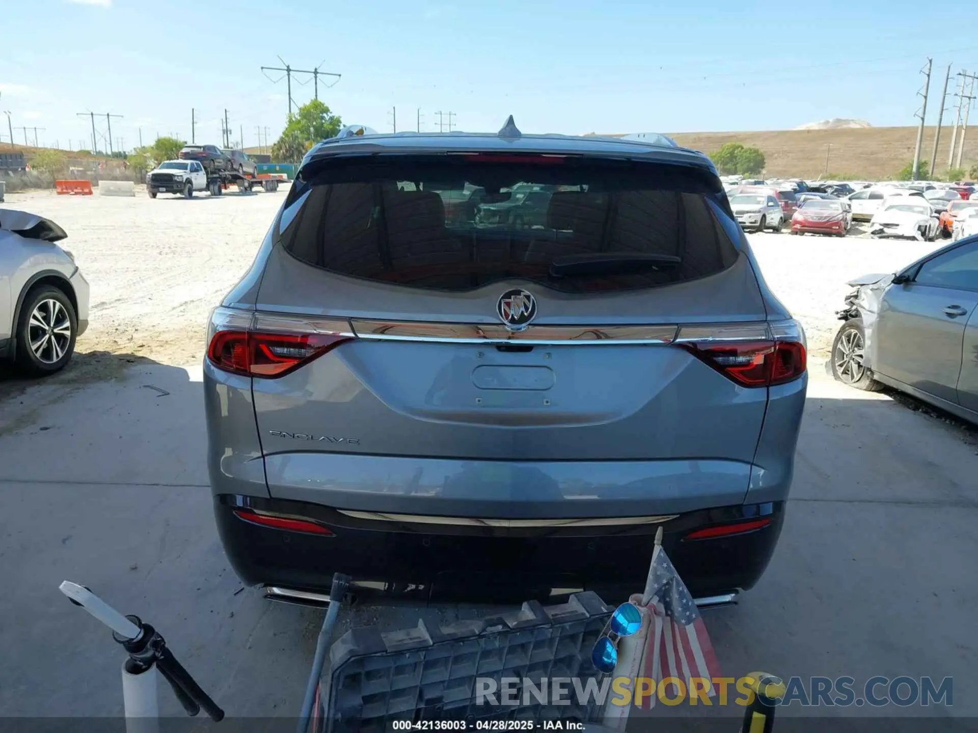 16 fotografías del automóvil dañado 5GAERBKW1PJ239992 BUICK ENCLAVE 2023