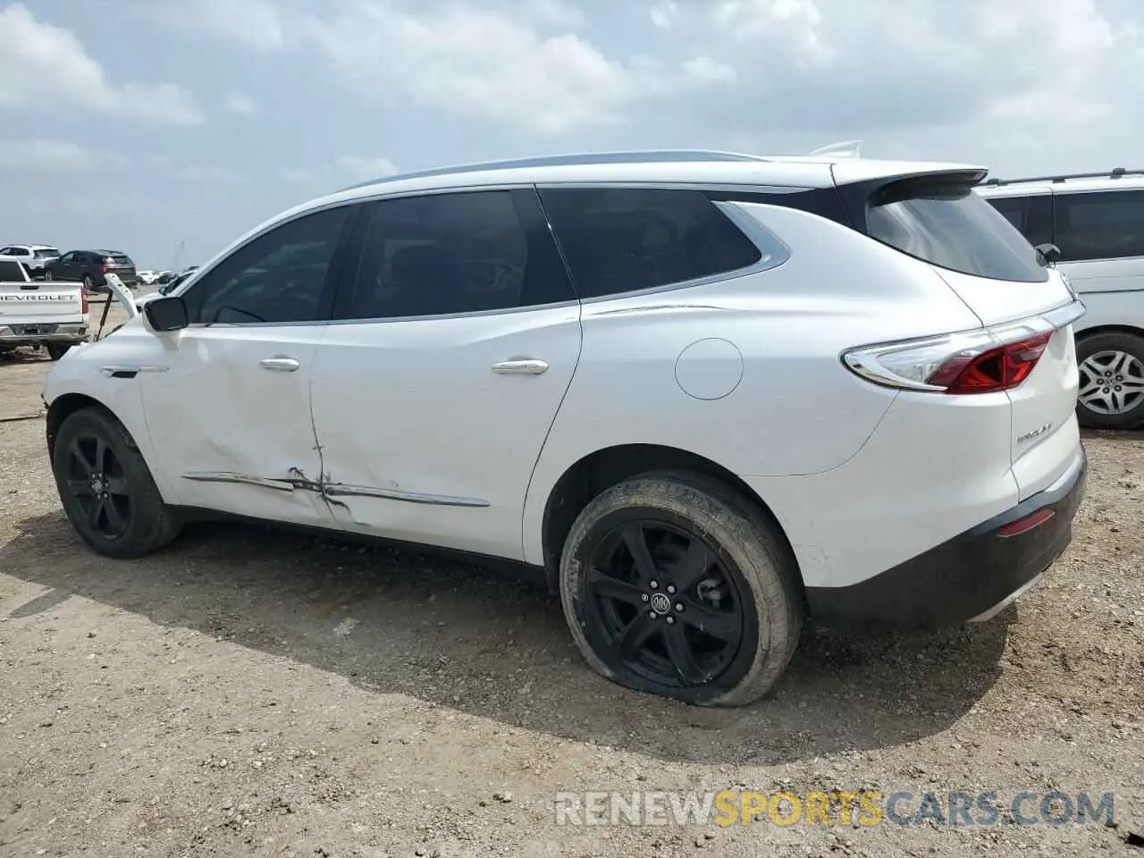2 fotografías del automóvil dañado 5GAERBKW3PJ193078 BUICK ENCLAVE 2023