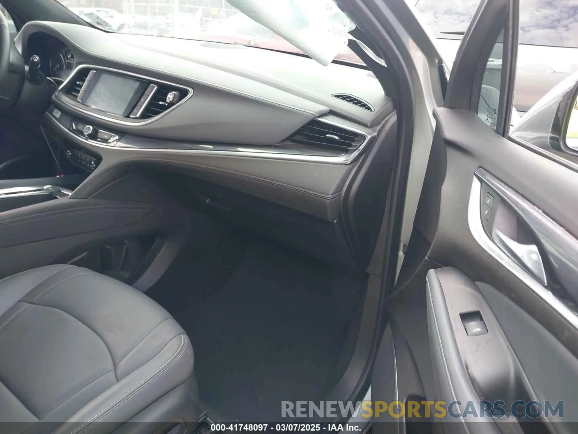 5 fotografías del automóvil dañado 5GAERBKW3PJ205651 BUICK ENCLAVE 2023