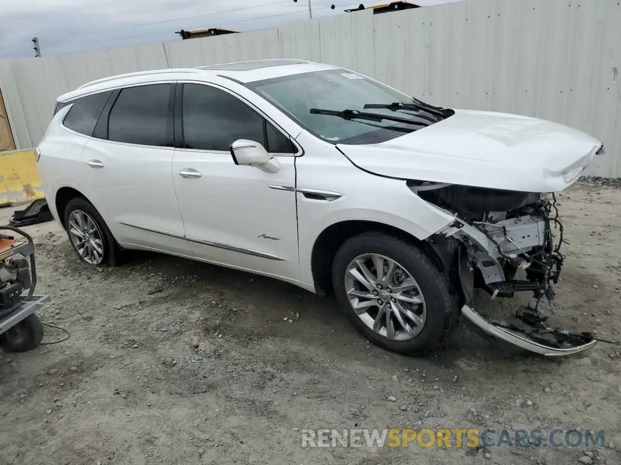 4 fotografías del automóvil dañado 5GAERDKW3PJ135127 BUICK ENCLAVE 2023