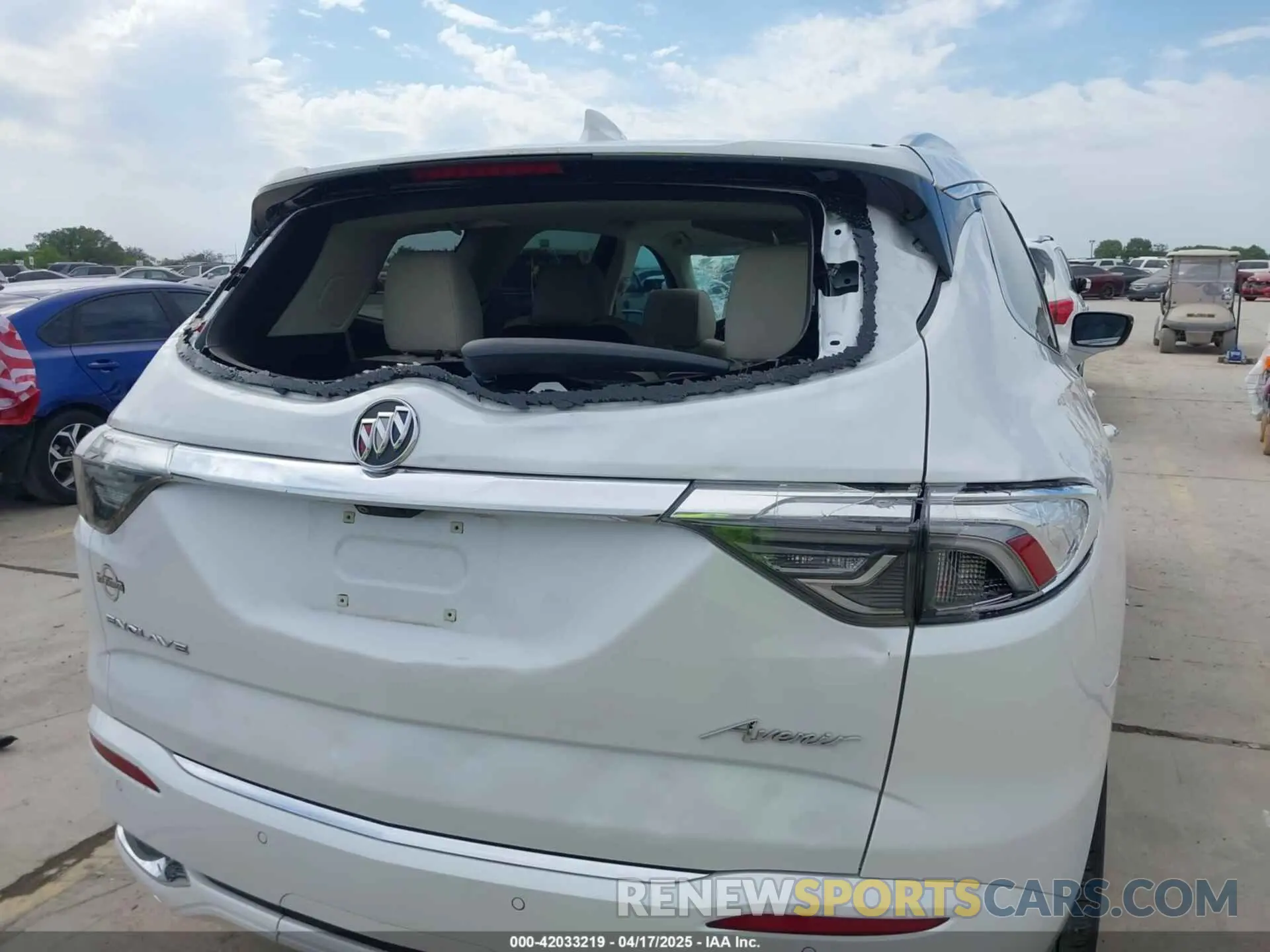 20 fotografías del automóvil dañado 5GAERDKW7PJ144056 BUICK ENCLAVE 2023
