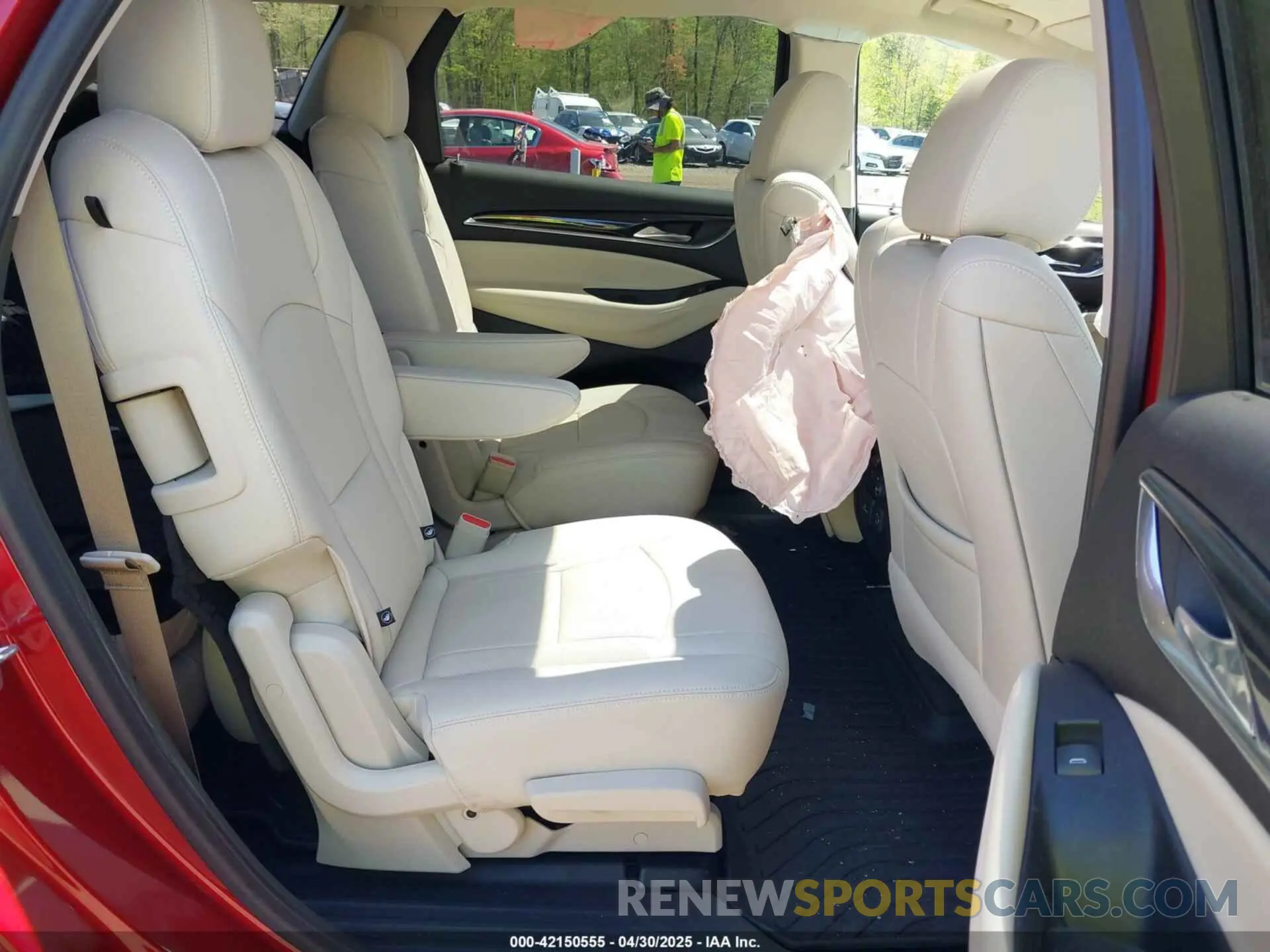 8 fotografías del automóvil dañado 5GAERBKW2RJ112347 BUICK ENCLAVE 2024