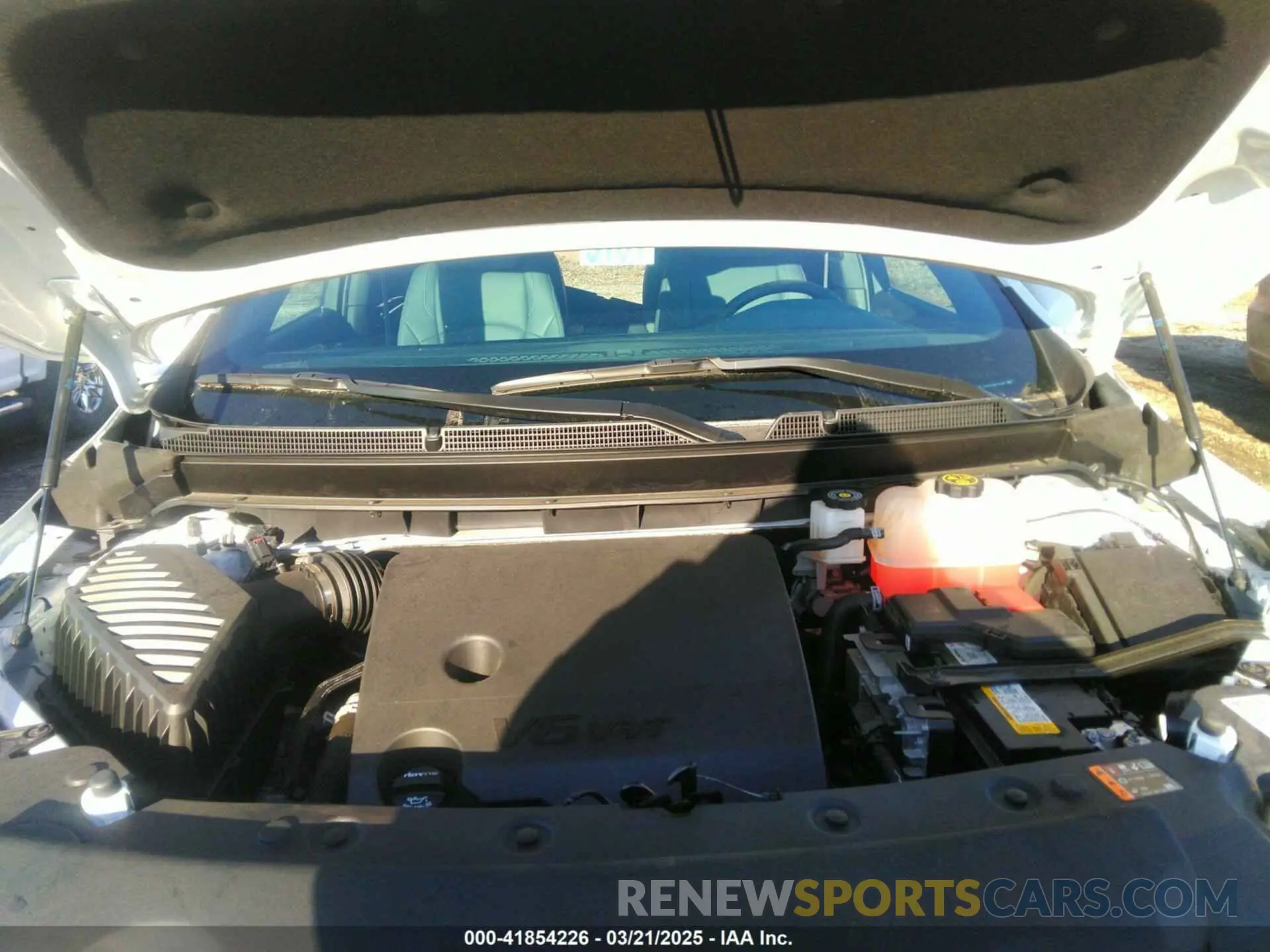 10 fotografías del automóvil dañado 5GAERBKWXRJ136850 BUICK ENCLAVE 2024