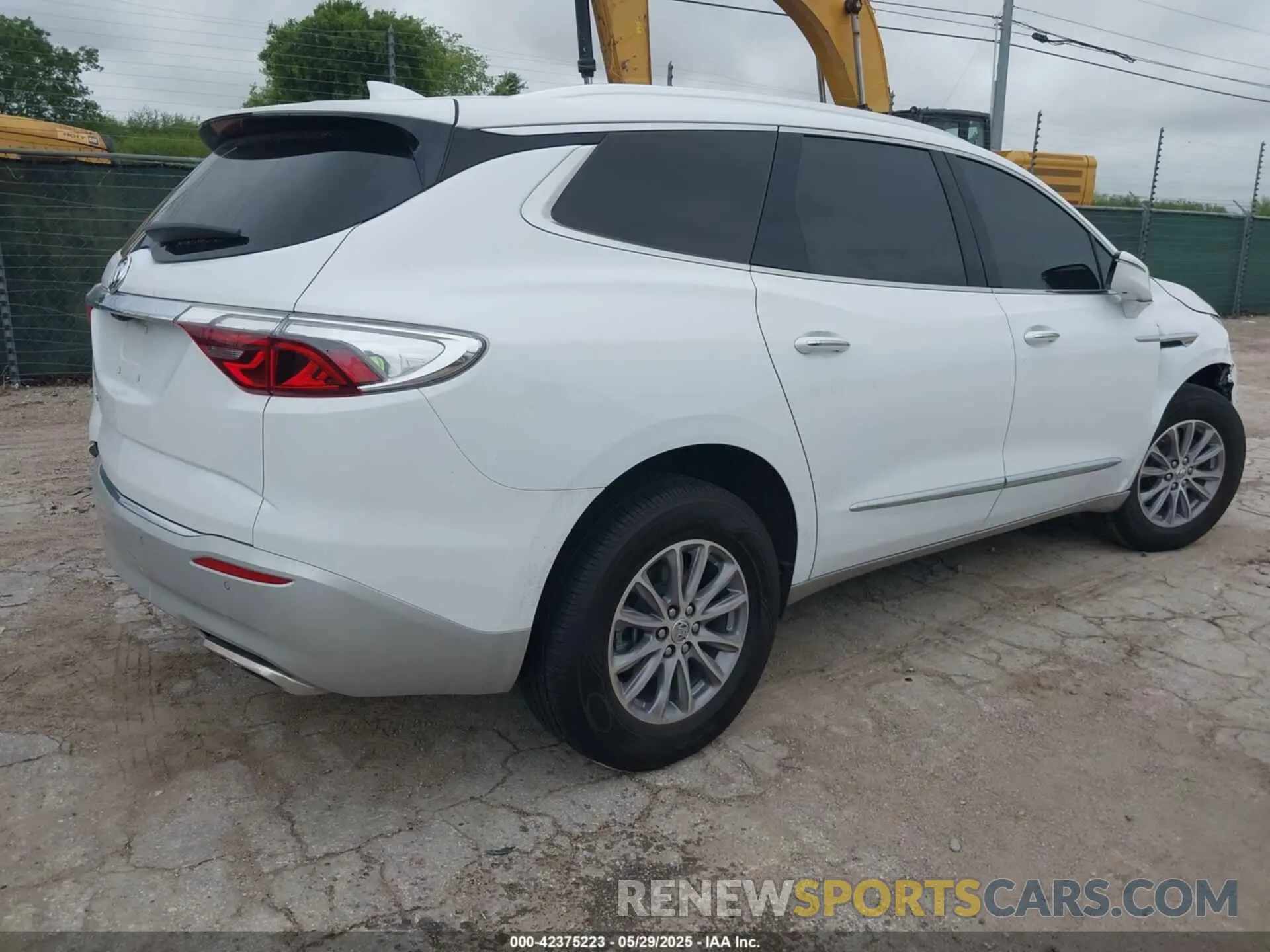4 fotografías del automóvil dañado 5GAEVBKW8RJ125454 BUICK ENCLAVE 2024
