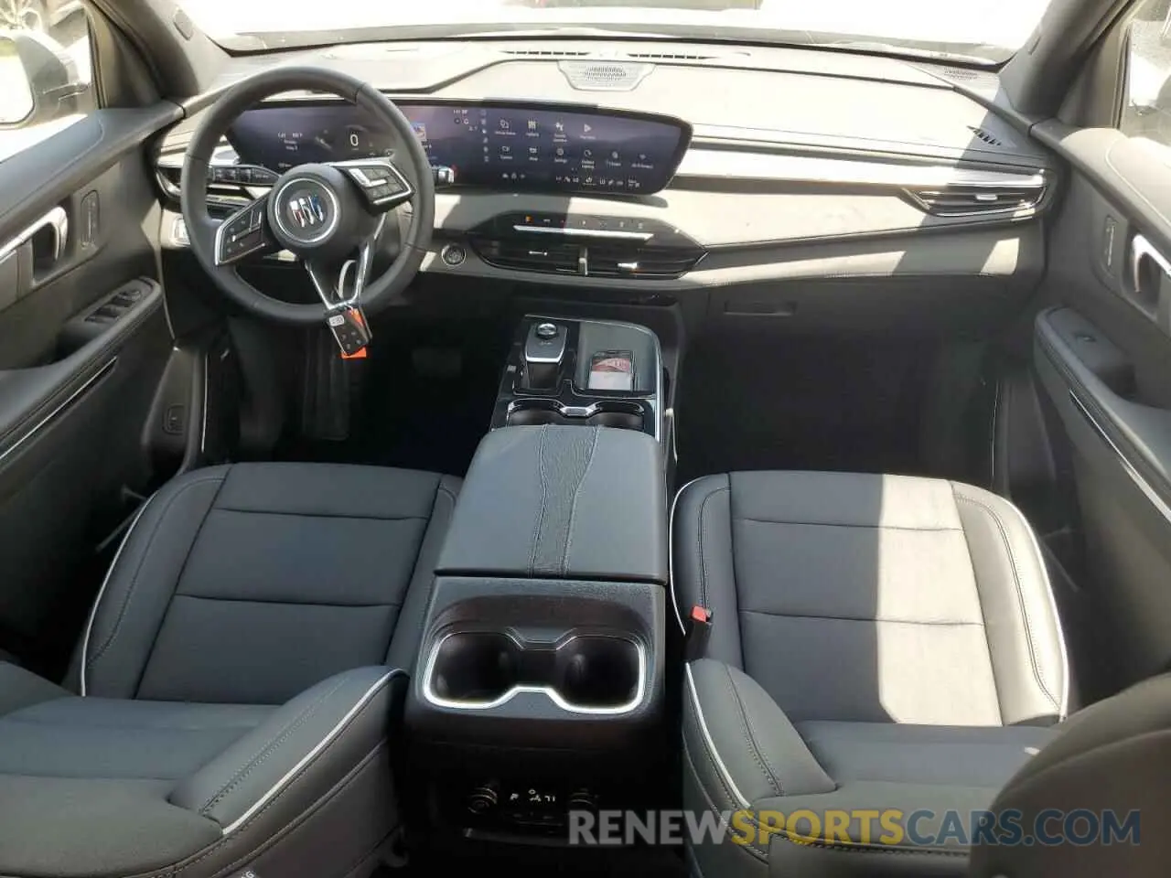 8 fotografías del automóvil dañado 5GAERARSXSJ230844 BUICK ENCLAVE 2025