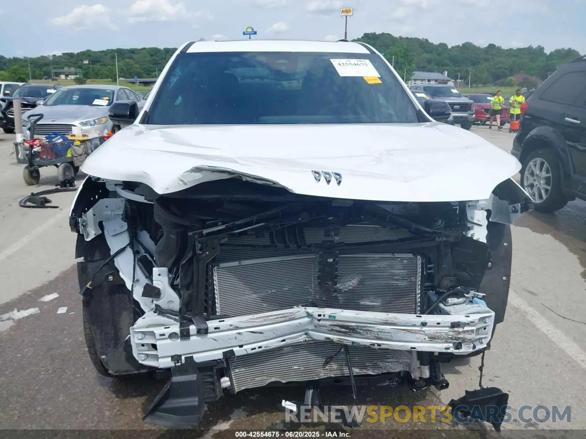 12 fotografías del automóvil dañado 5GAEVBRS3SJ241704 BUICK ENCLAVE 2025