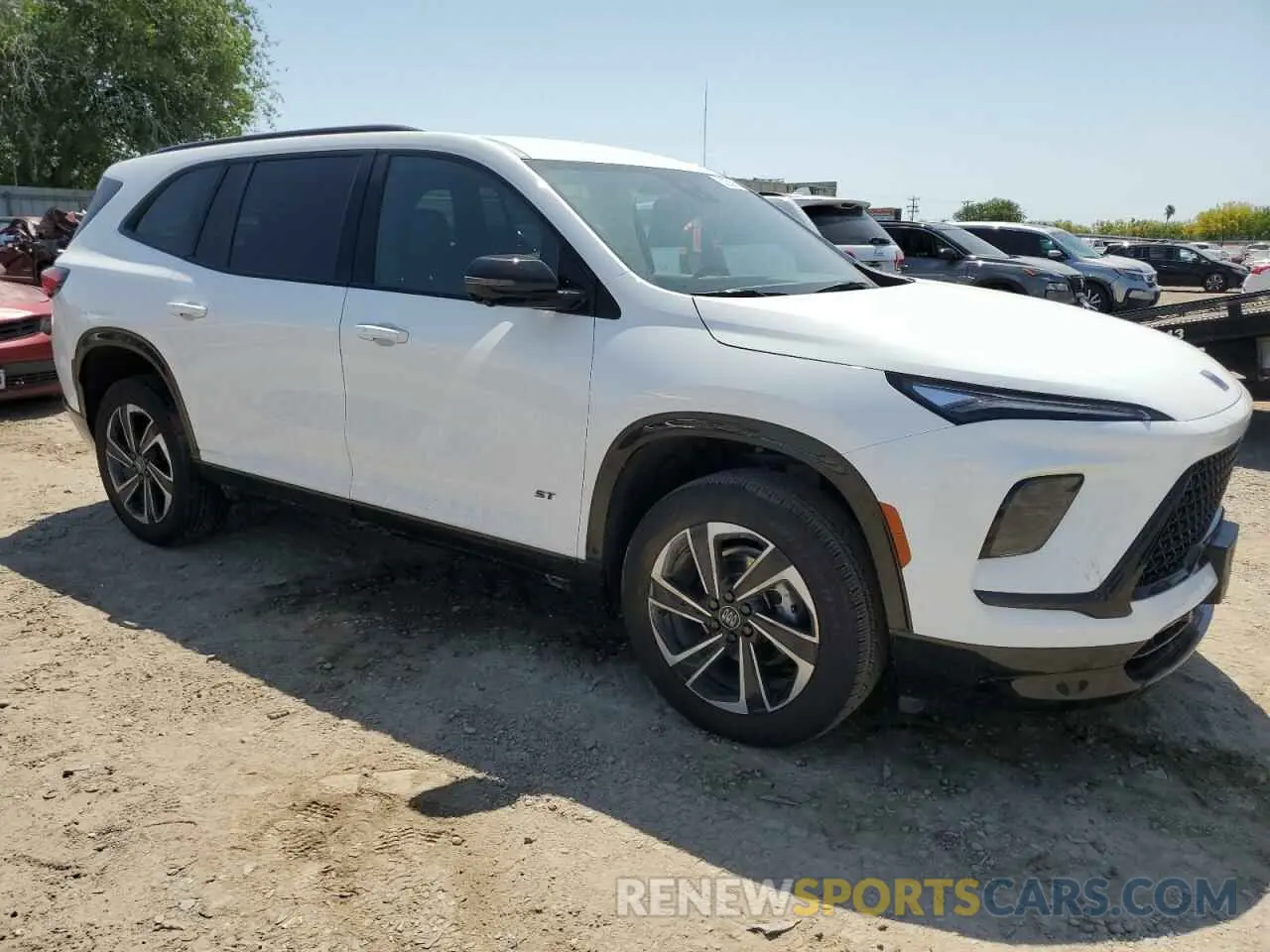 4 fotografías del automóvil dañado 5GAERBRS4SJ112780 BUICK ENCLAVE SP 2025