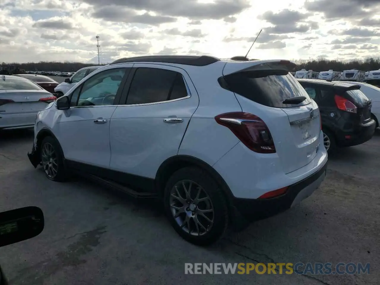 2 fotografías del automóvil dañado KL4CJ1SB2KB788201 BUICK ENCORE 2019