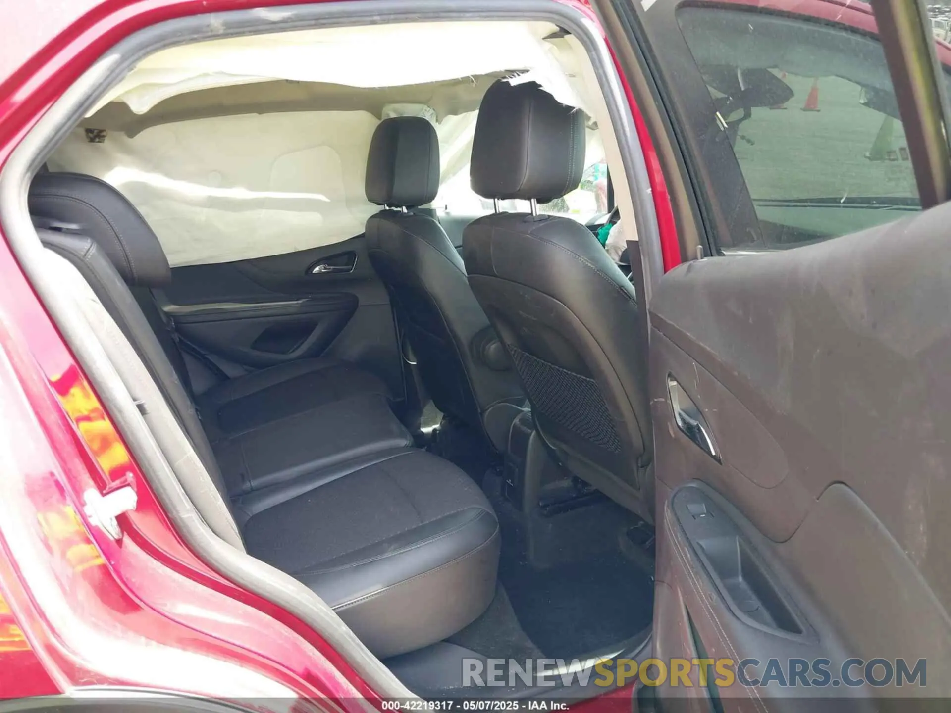 8 fotografías del automóvil dañado KL4CJ2SB1KB783027 BUICK ENCORE 2019
