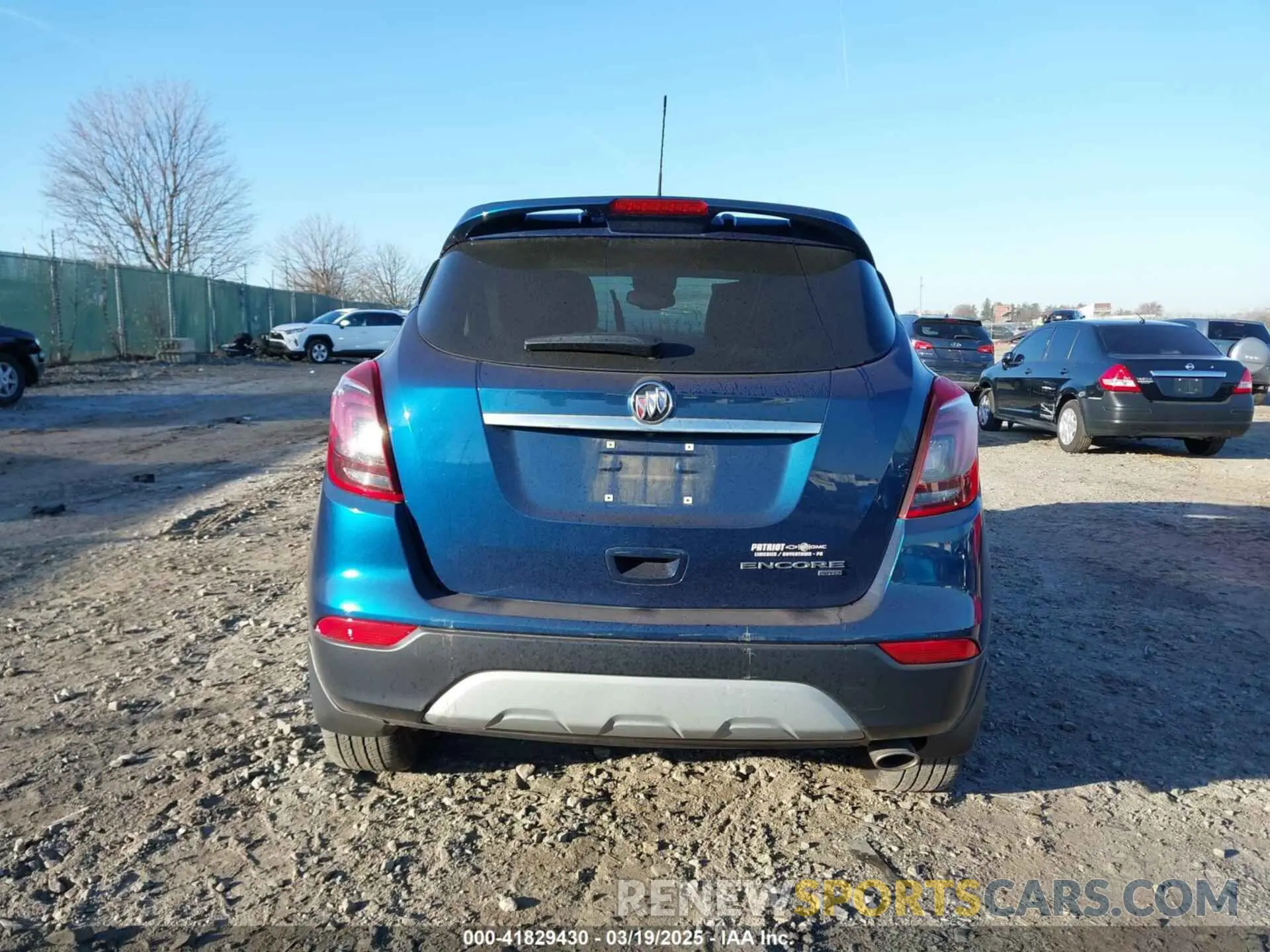 15 fotografías del automóvil dañado KL4CJ2SB1KB880003 BUICK ENCORE 2019