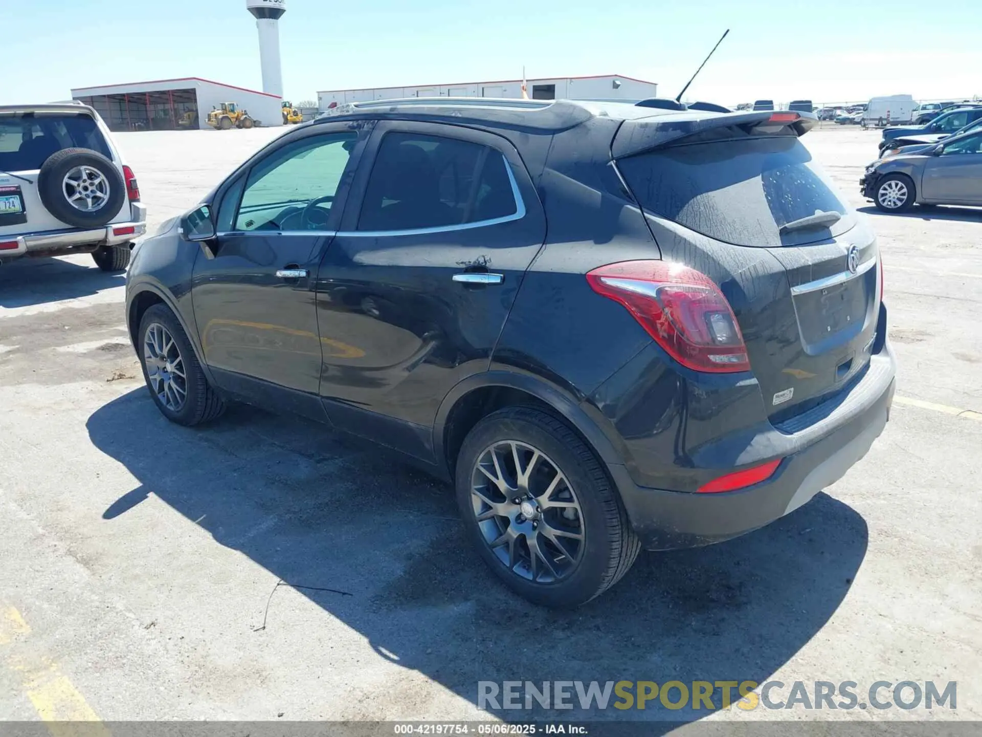3 fotografías del automóvil dañado KL4CJ2SB4KB838232 BUICK ENCORE 2019