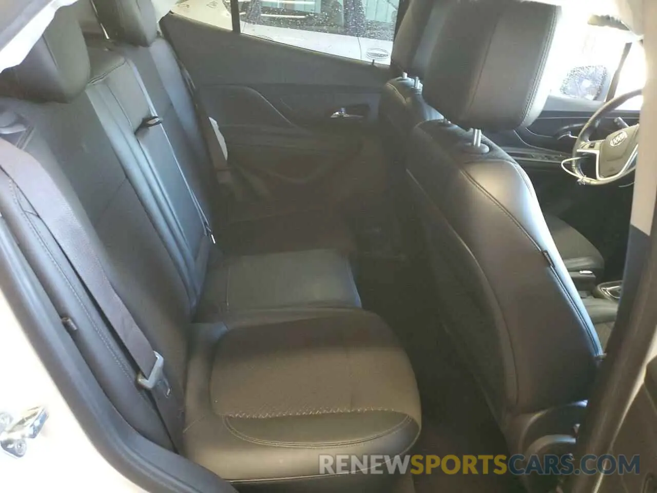 10 fotografías del automóvil dañado KL4CJ2SB5KB718004 BUICK ENCORE 2019