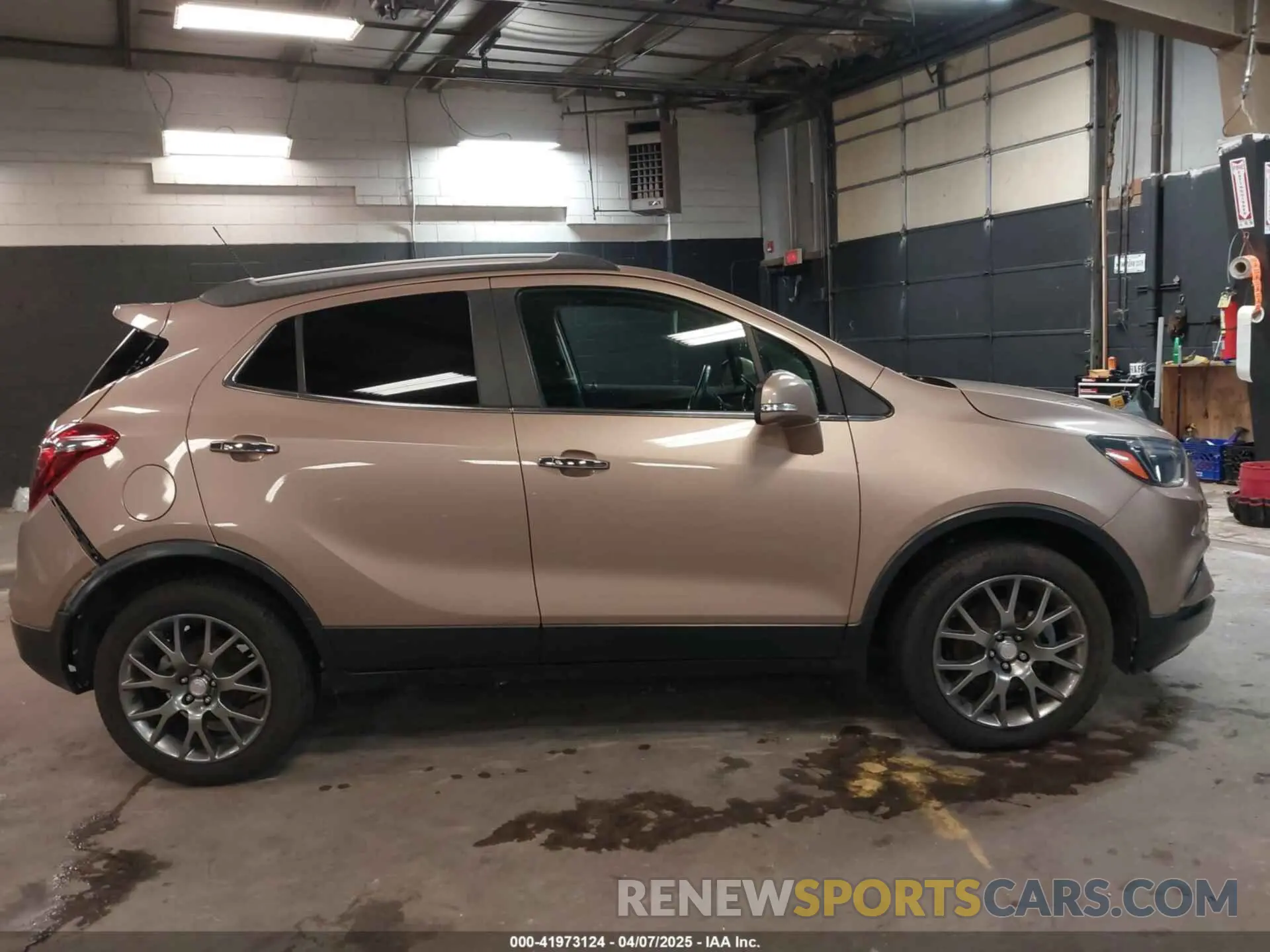 13 fotografías del automóvil dañado KL4CJ2SB8KB785177 BUICK ENCORE 2019