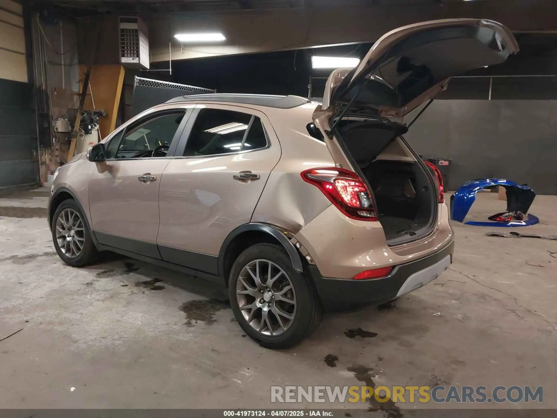 3 fotografías del automóvil dañado KL4CJ2SB8KB785177 BUICK ENCORE 2019