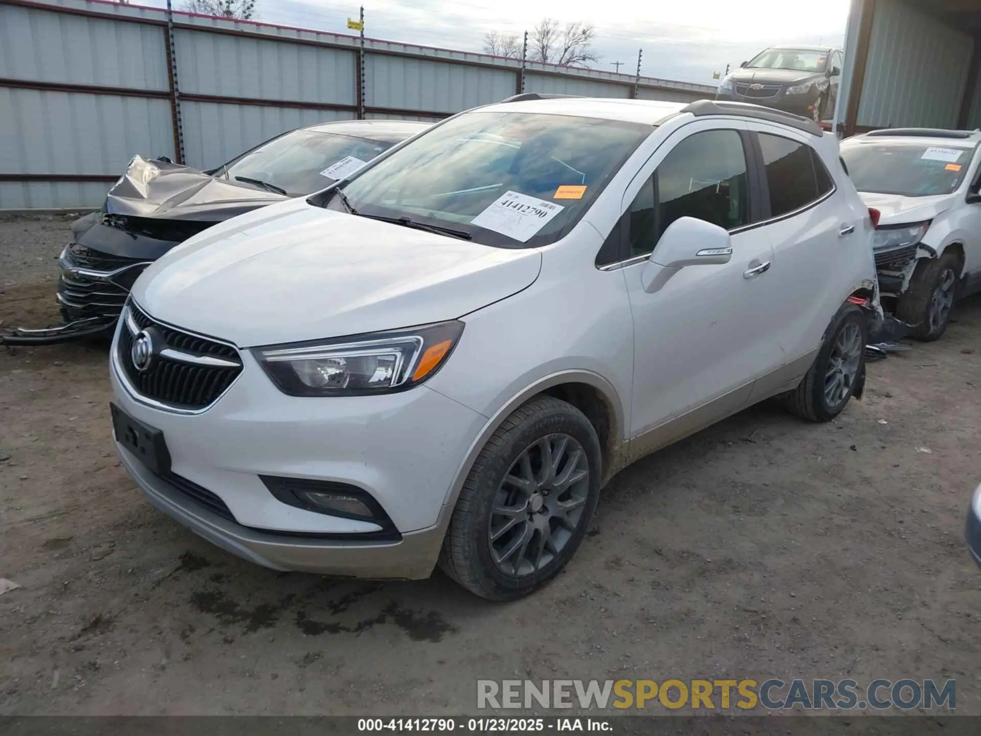 2 fotografías del automóvil dañado KL4CJ2SB8KB811051 BUICK ENCORE 2019