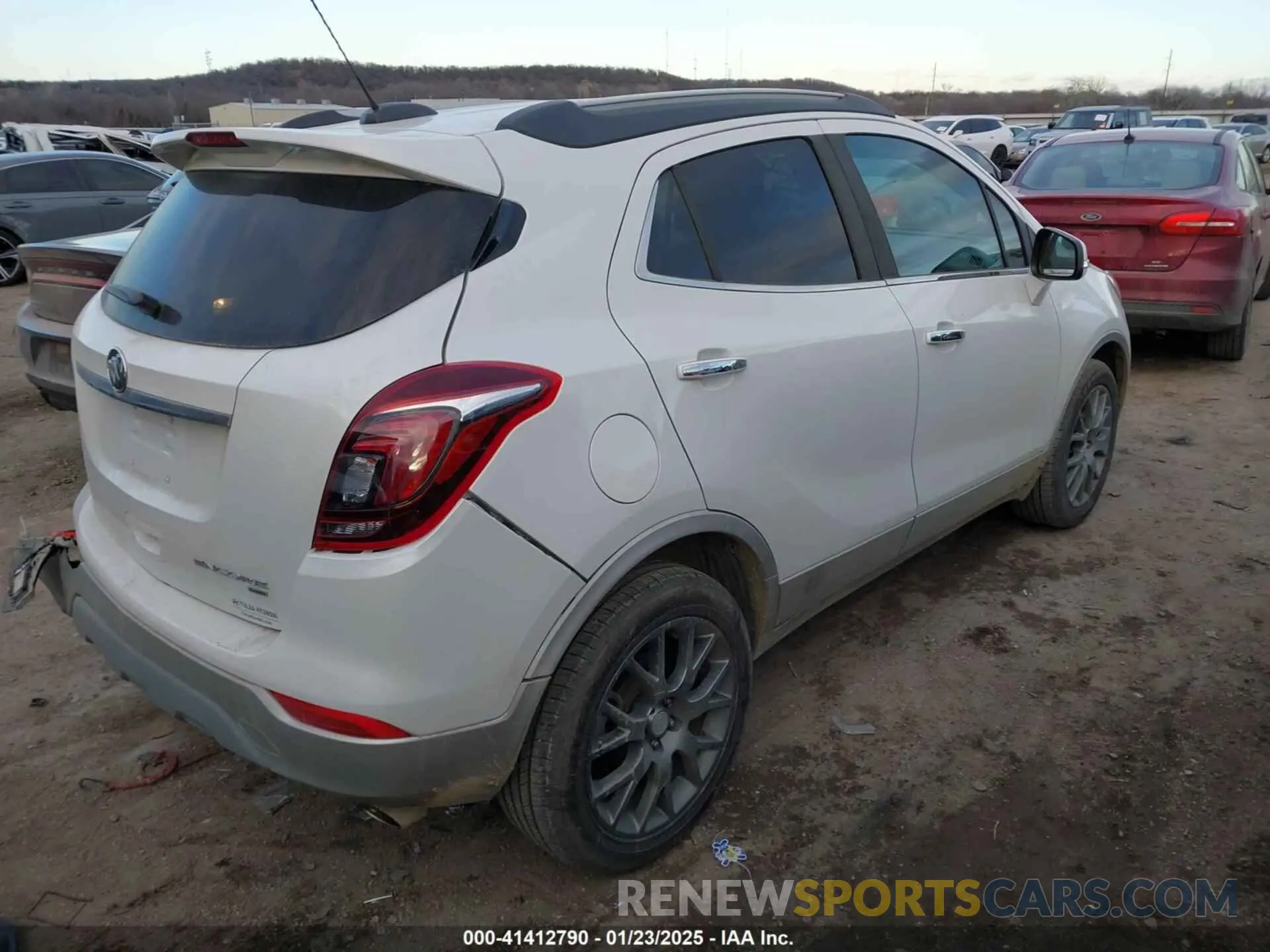 4 fotografías del automóvil dañado KL4CJ2SB8KB811051 BUICK ENCORE 2019
