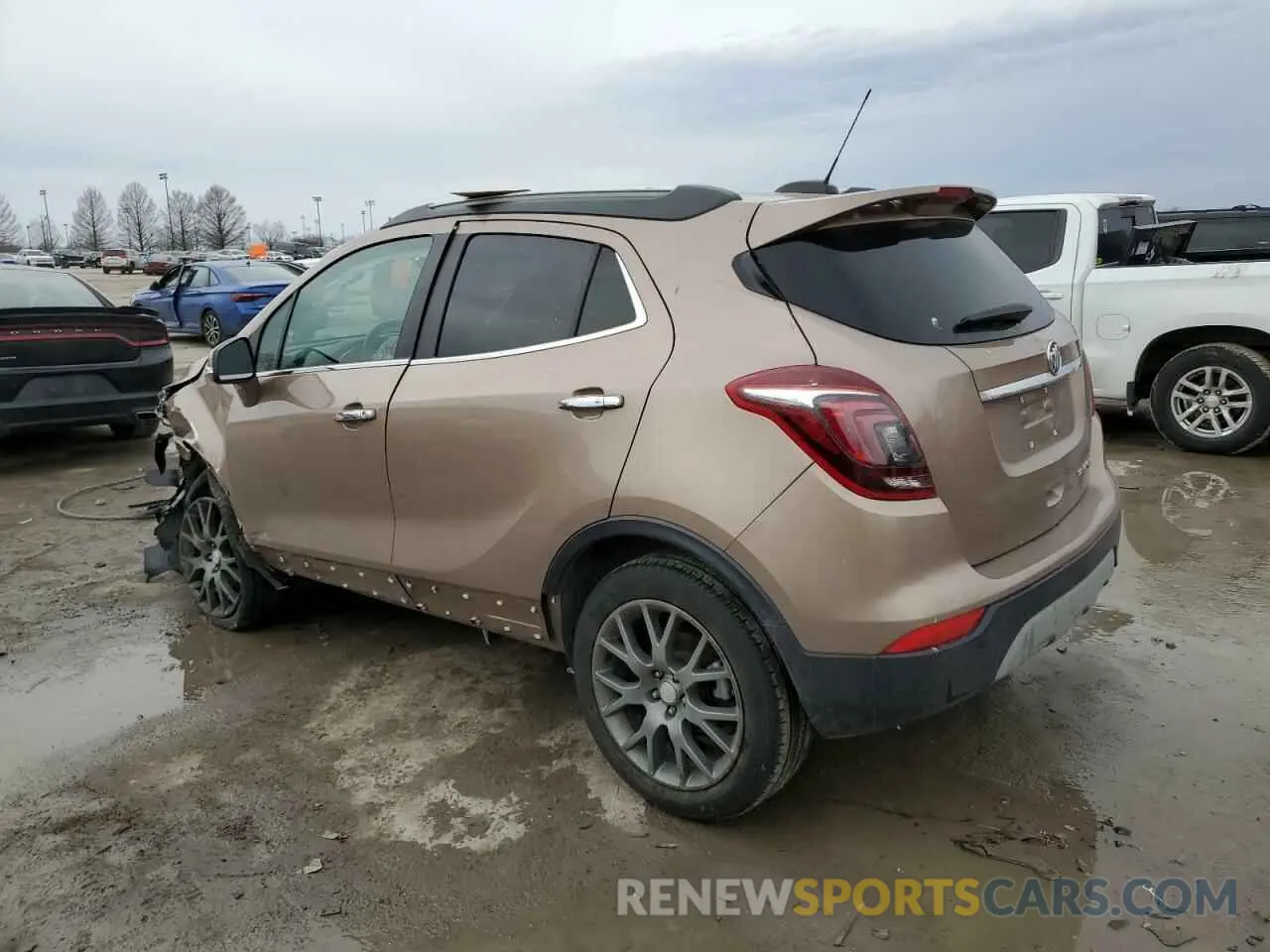 2 fotografías del automóvil dañado KL4CJ2SB9KB852398 BUICK ENCORE 2019