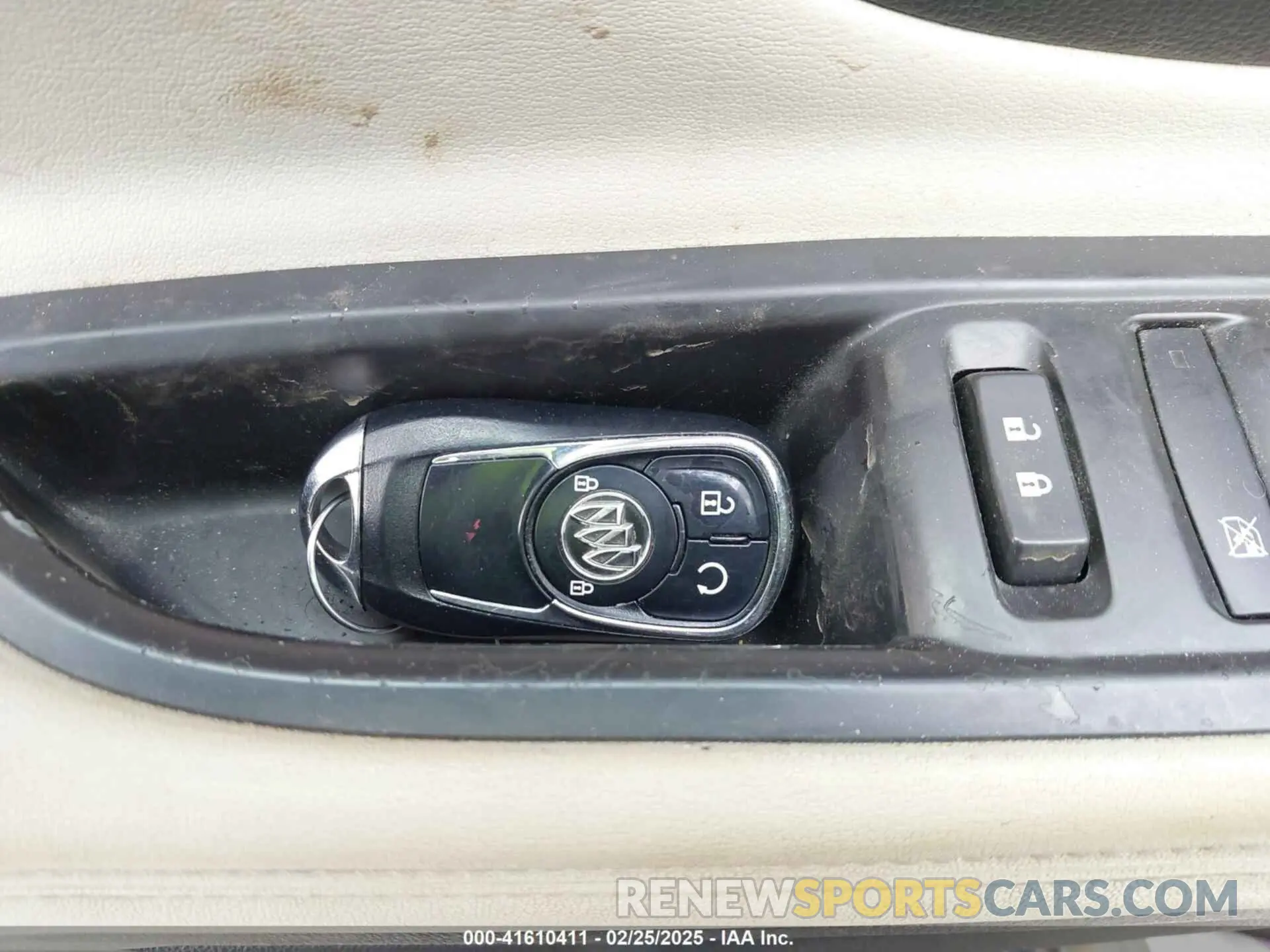 11 fotografías del automóvil dañado KL4CJ2SM1KB706644 BUICK ENCORE 2019