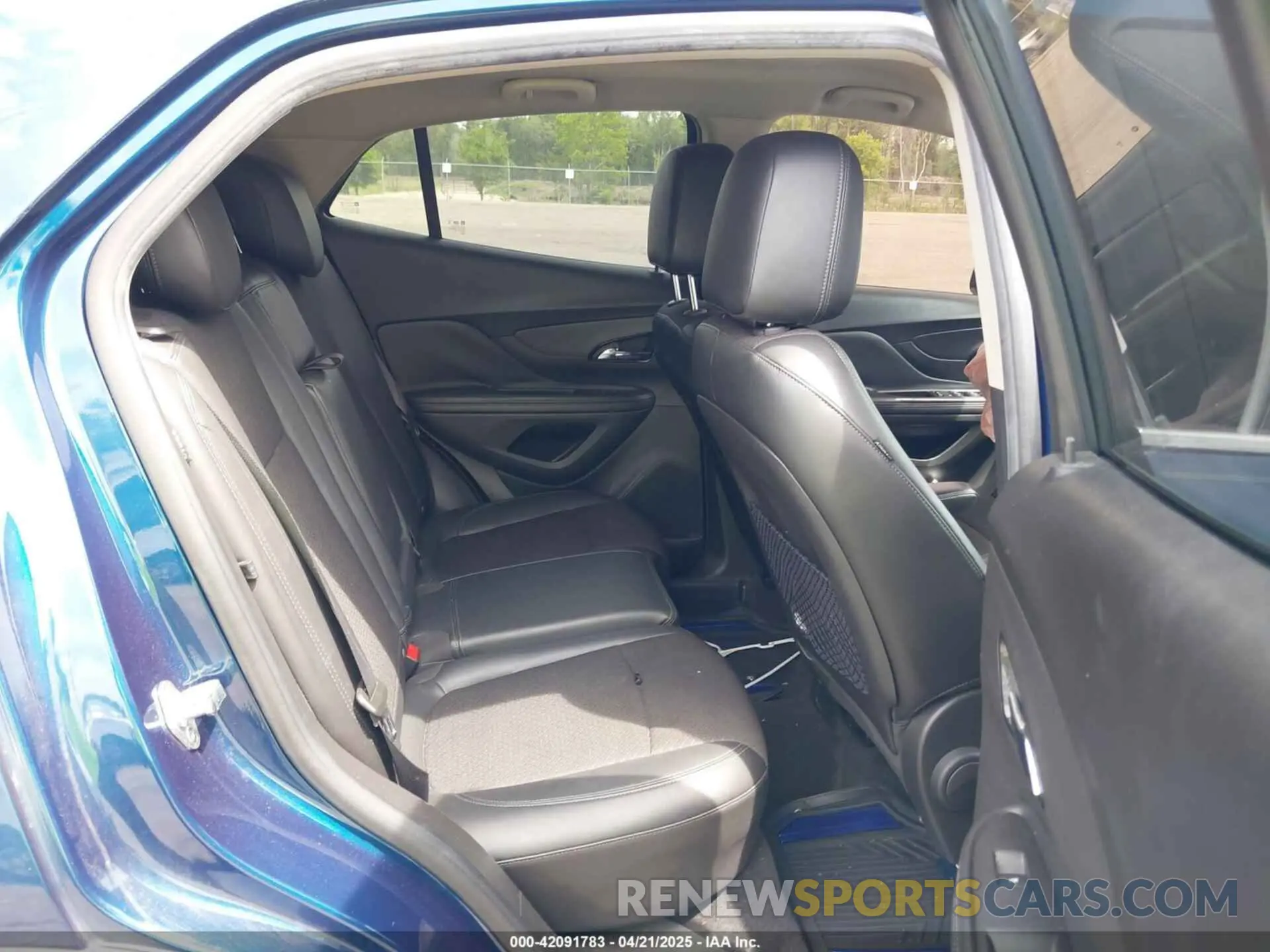 8 fotografías del automóvil dañado KL4CJASB0KB876132 BUICK ENCORE 2019