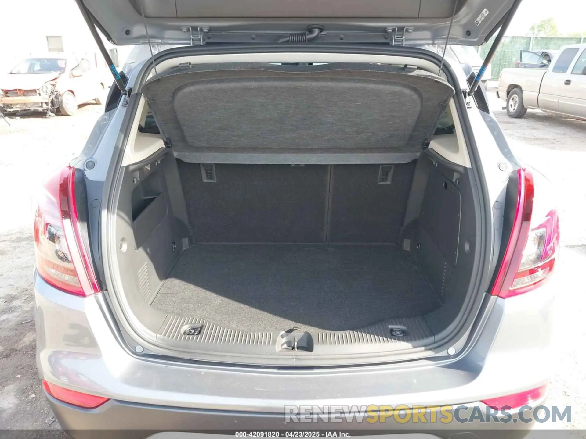 16 fotografías del automóvil dañado KL4CJASB0KB916502 BUICK ENCORE 2019