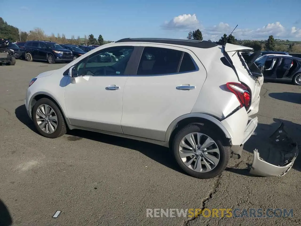 2 fotografías del automóvil dañado KL4CJASB0KB924552 BUICK ENCORE 2019