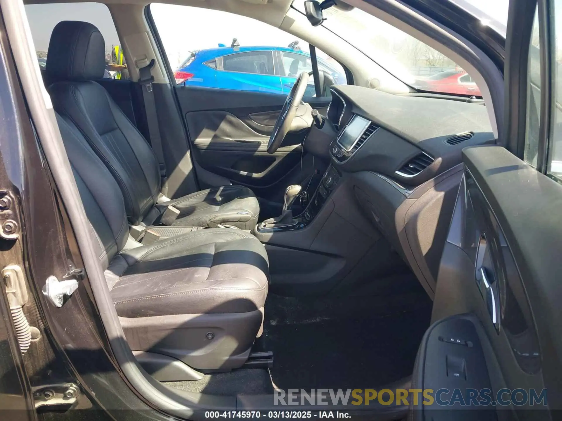 5 fotografías del automóvil dañado KL4CJASB0KB948950 BUICK ENCORE 2019