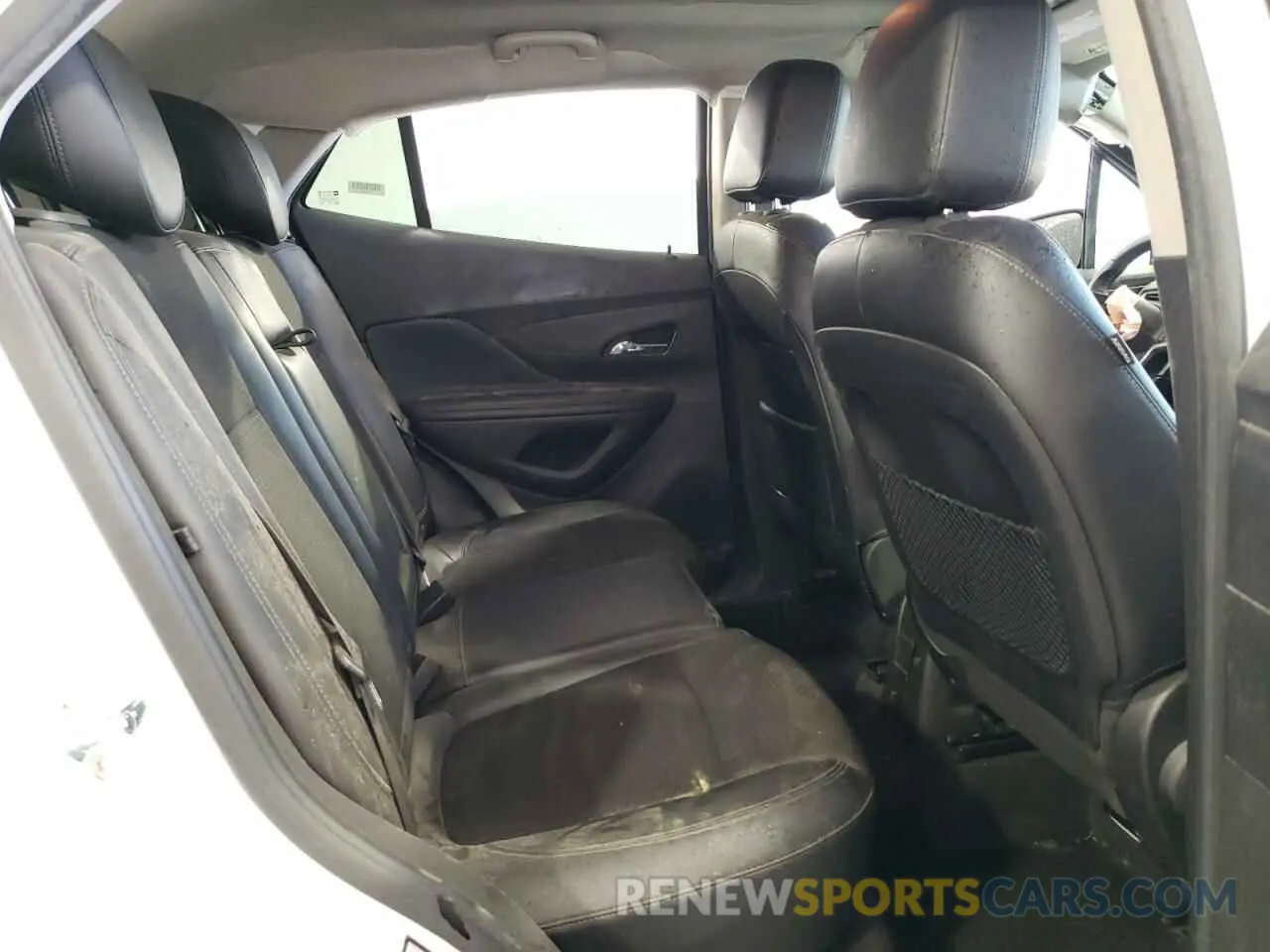 11 fotografías del automóvil dañado KL4CJASB1KB765430 BUICK ENCORE 2019