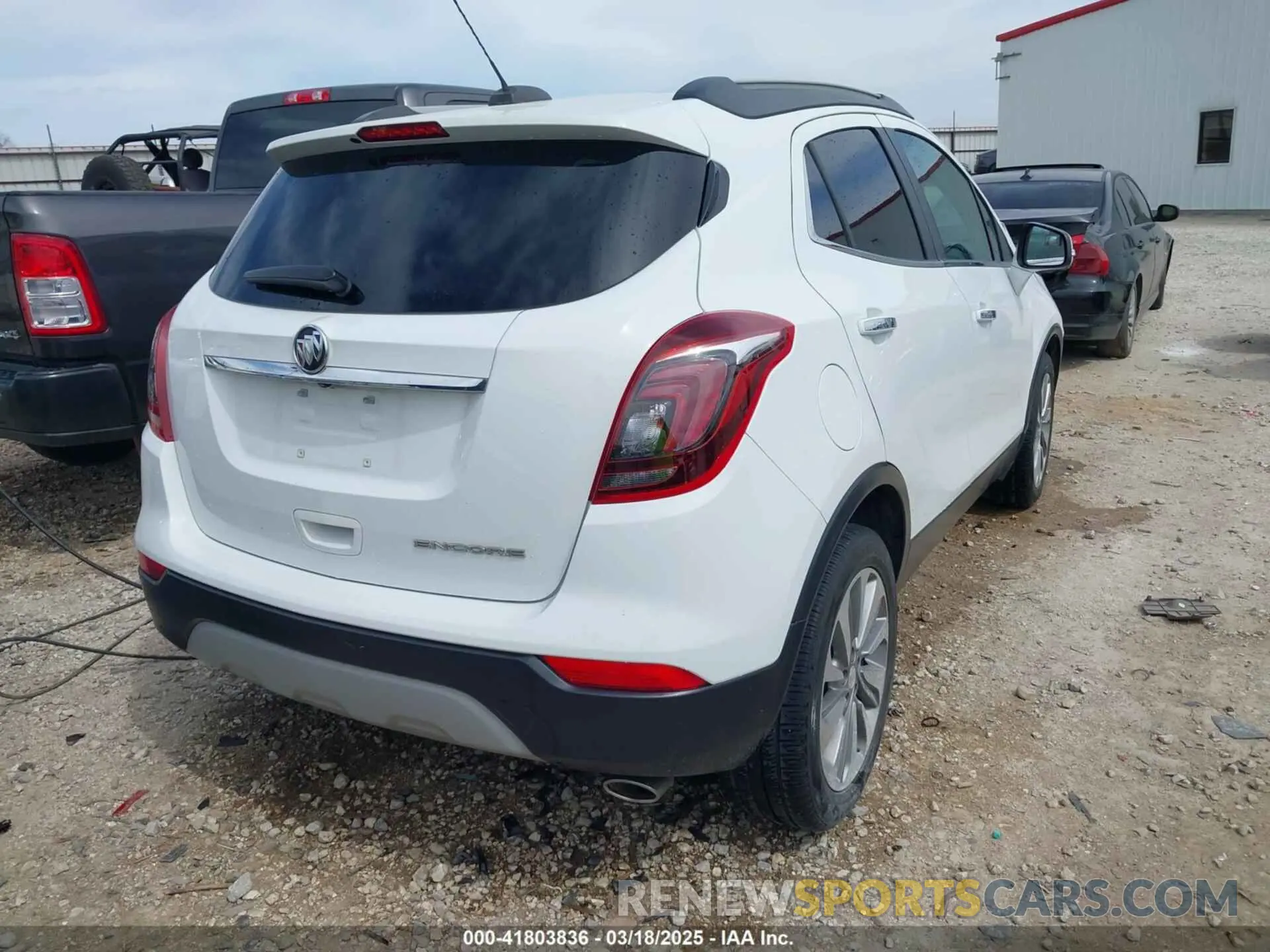 4 fotografías del automóvil dañado KL4CJASB1KB814402 BUICK ENCORE 2019
