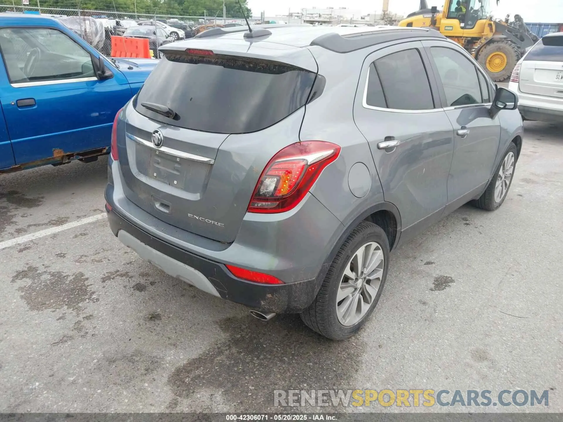 4 fotografías del automóvil dañado KL4CJASB1KB866886 BUICK ENCORE 2019