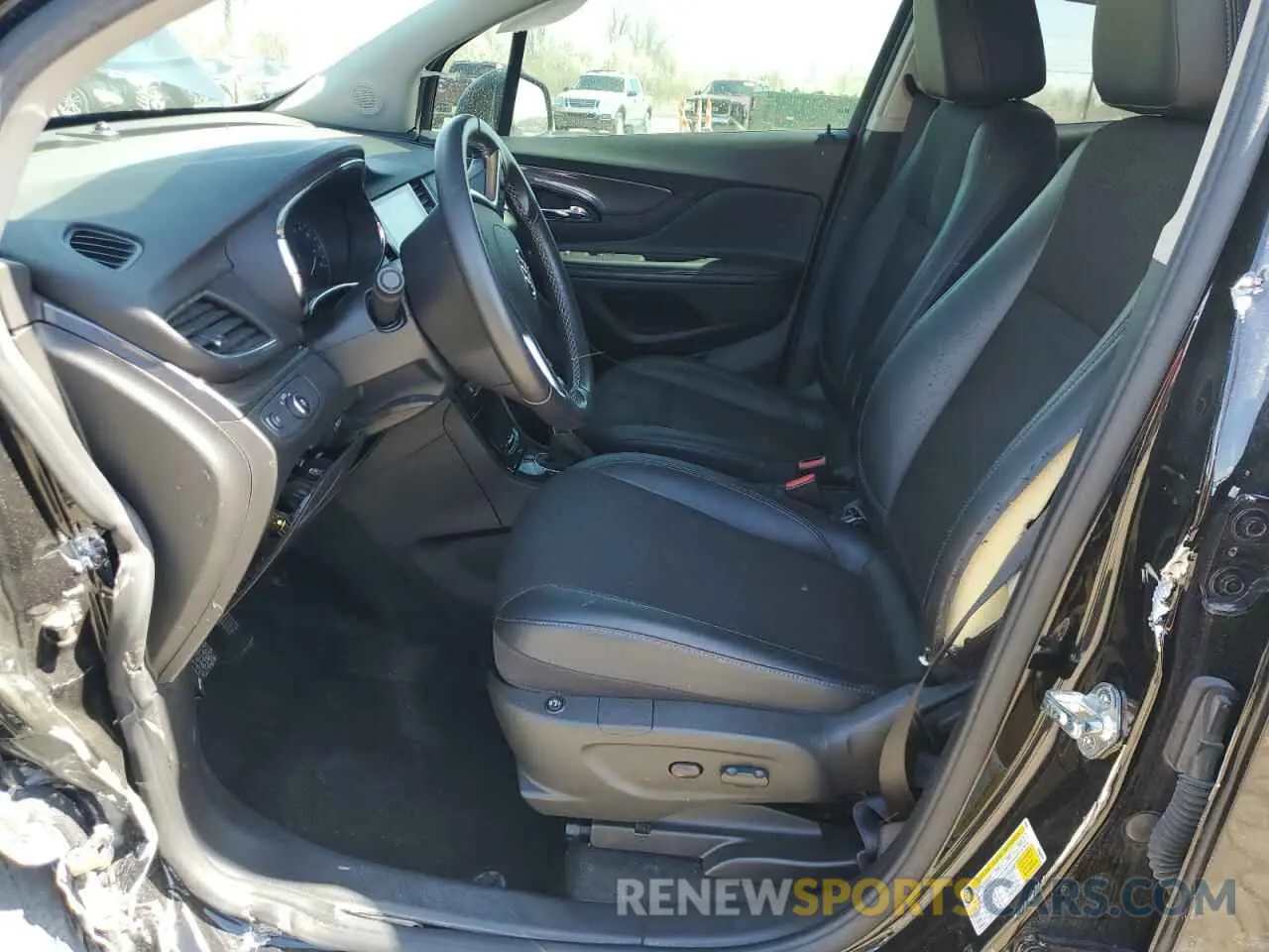 7 fotografías del automóvil dañado KL4CJASB2KB700747 BUICK ENCORE 2019