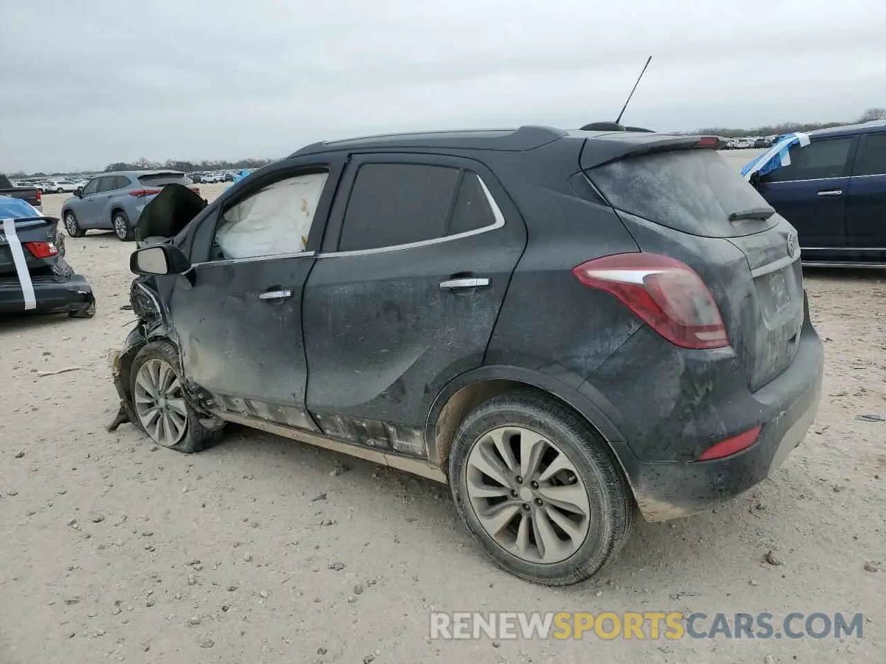 2 fotografías del automóvil dañado KL4CJASB2KB706872 BUICK ENCORE 2019