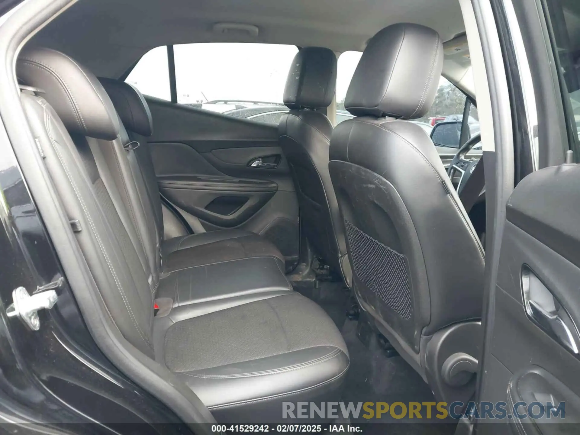 8 fotografías del automóvil dañado KL4CJASB2KB821276 BUICK ENCORE 2019