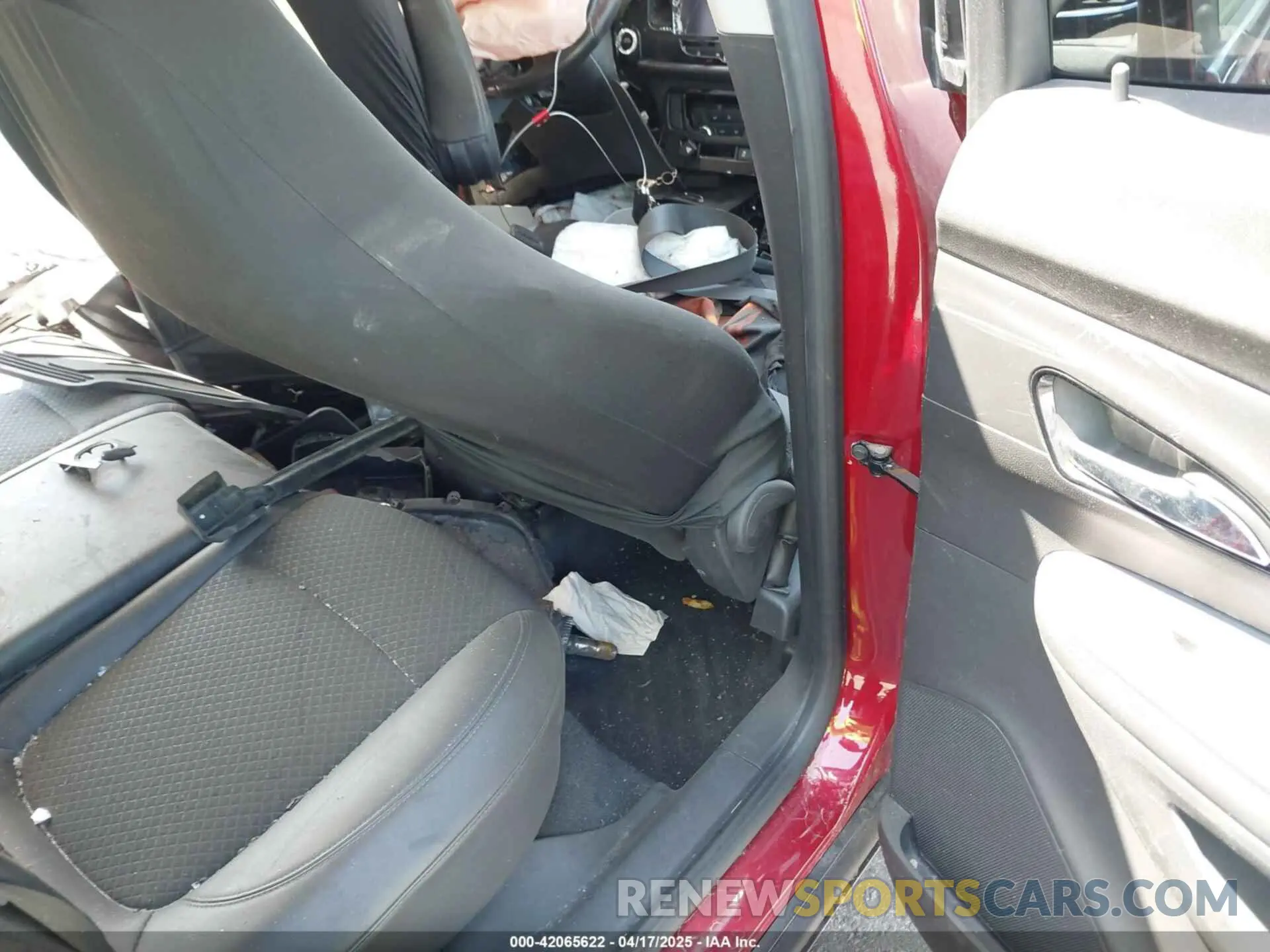 8 fotografías del automóvil dañado KL4CJASB2KB902987 BUICK ENCORE 2019