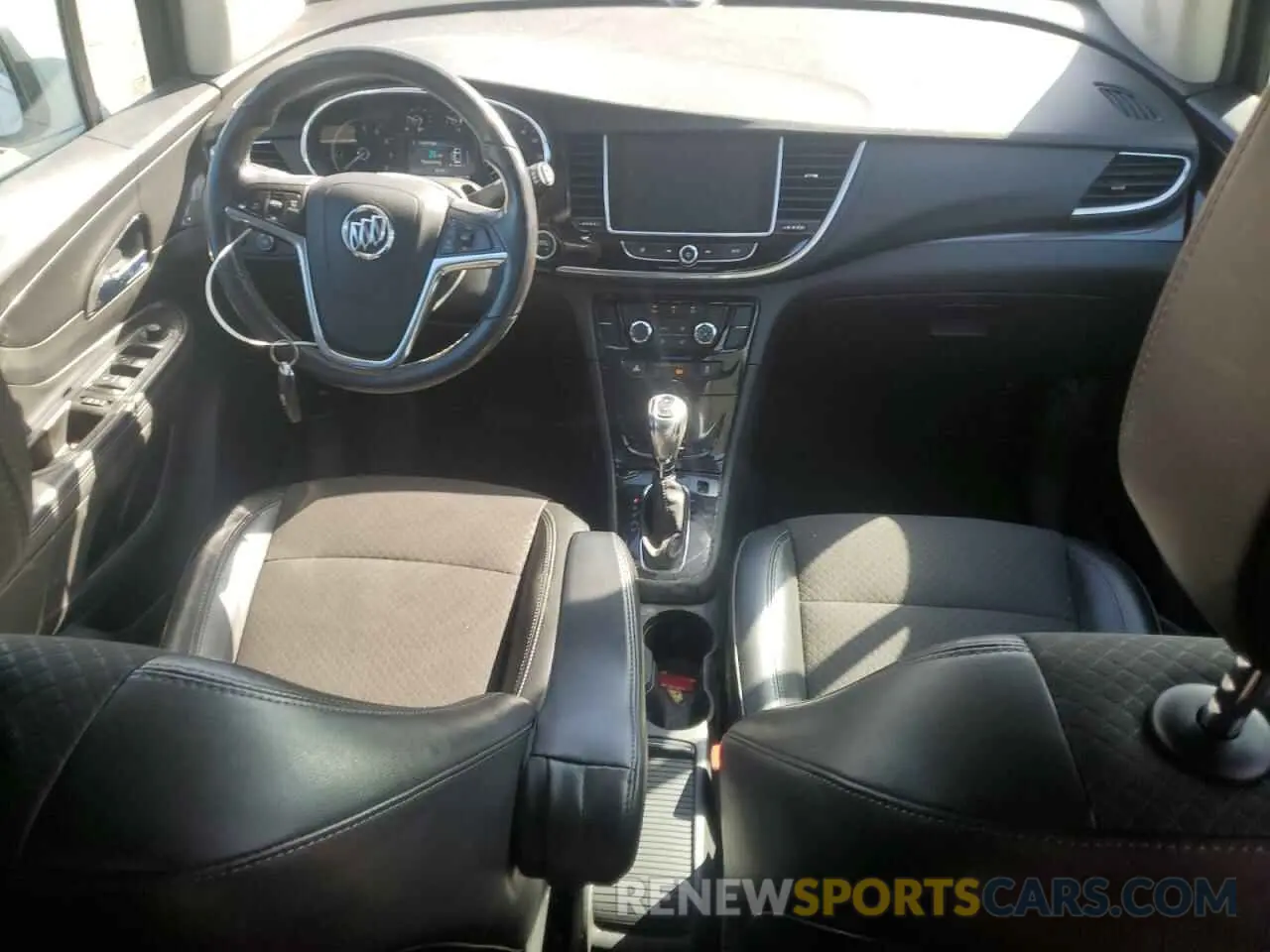 8 fotografías del automóvil dañado KL4CJASB3KB702409 BUICK ENCORE 2019