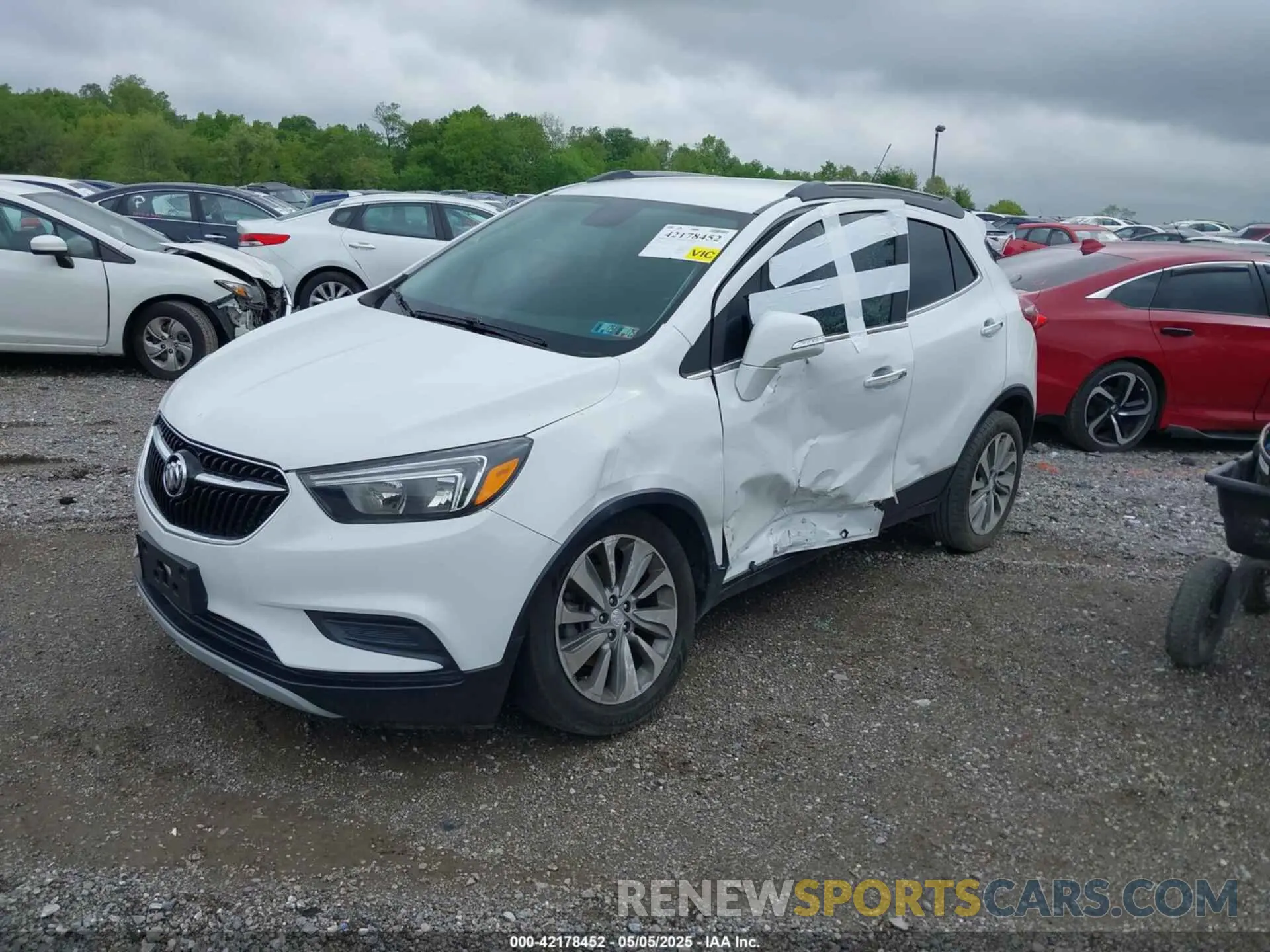 2 fotografías del automóvil dañado KL4CJASB3KB712695 BUICK ENCORE 2019