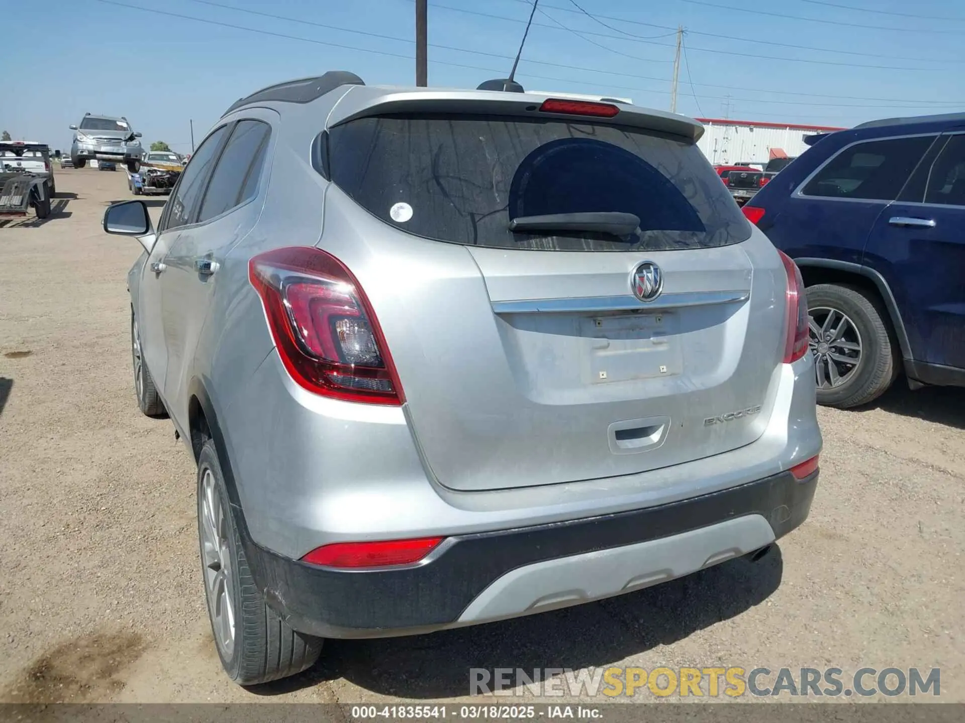 3 fotografías del automóvil dañado KL4CJASB4KB709627 BUICK ENCORE 2019