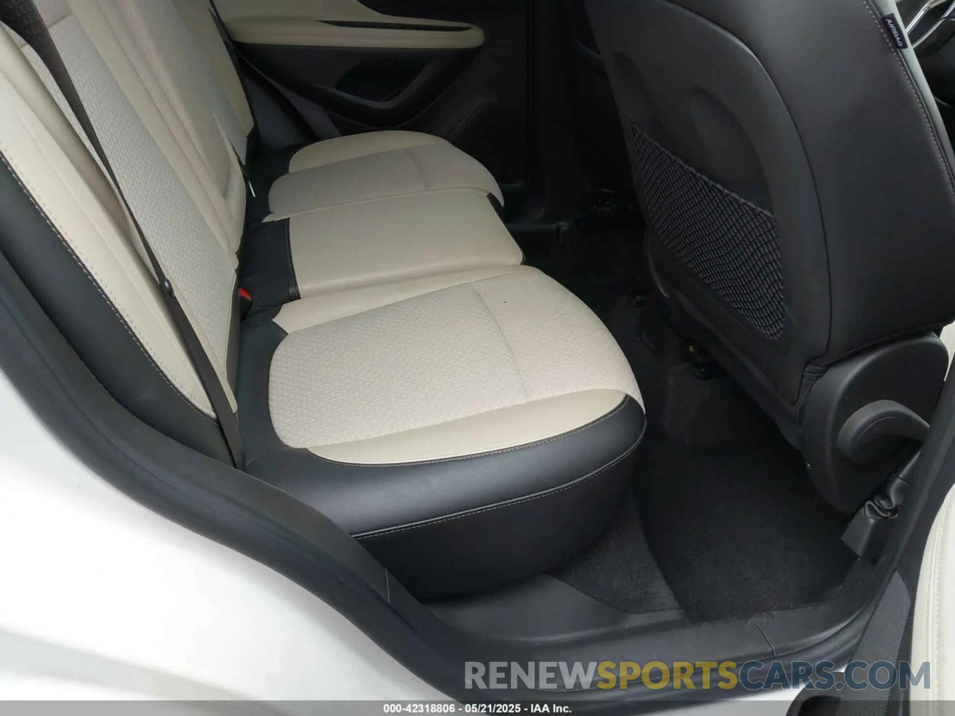 8 fotografías del automóvil dañado KL4CJASB4KB713158 BUICK ENCORE 2019