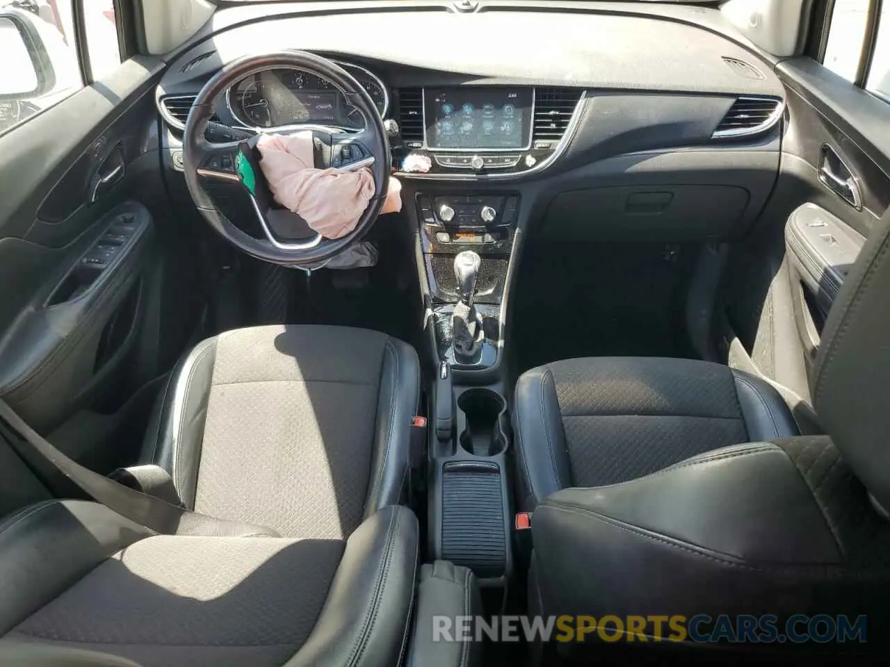 8 fotografías del automóvil dañado KL4CJASB4KB772405 BUICK ENCORE 2019