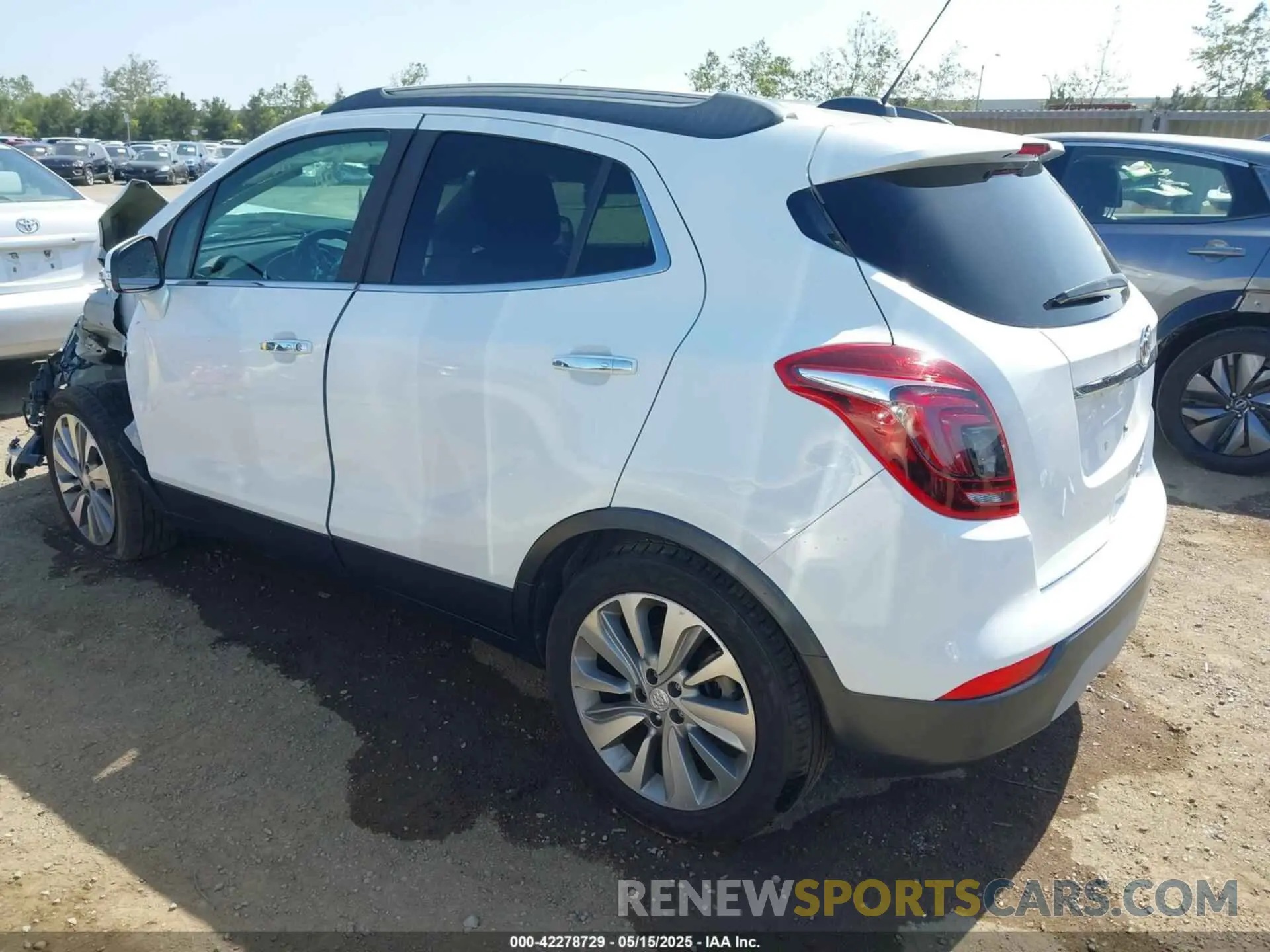 3 fotografías del automóvil dañado KL4CJASB4KB825233 BUICK ENCORE 2019