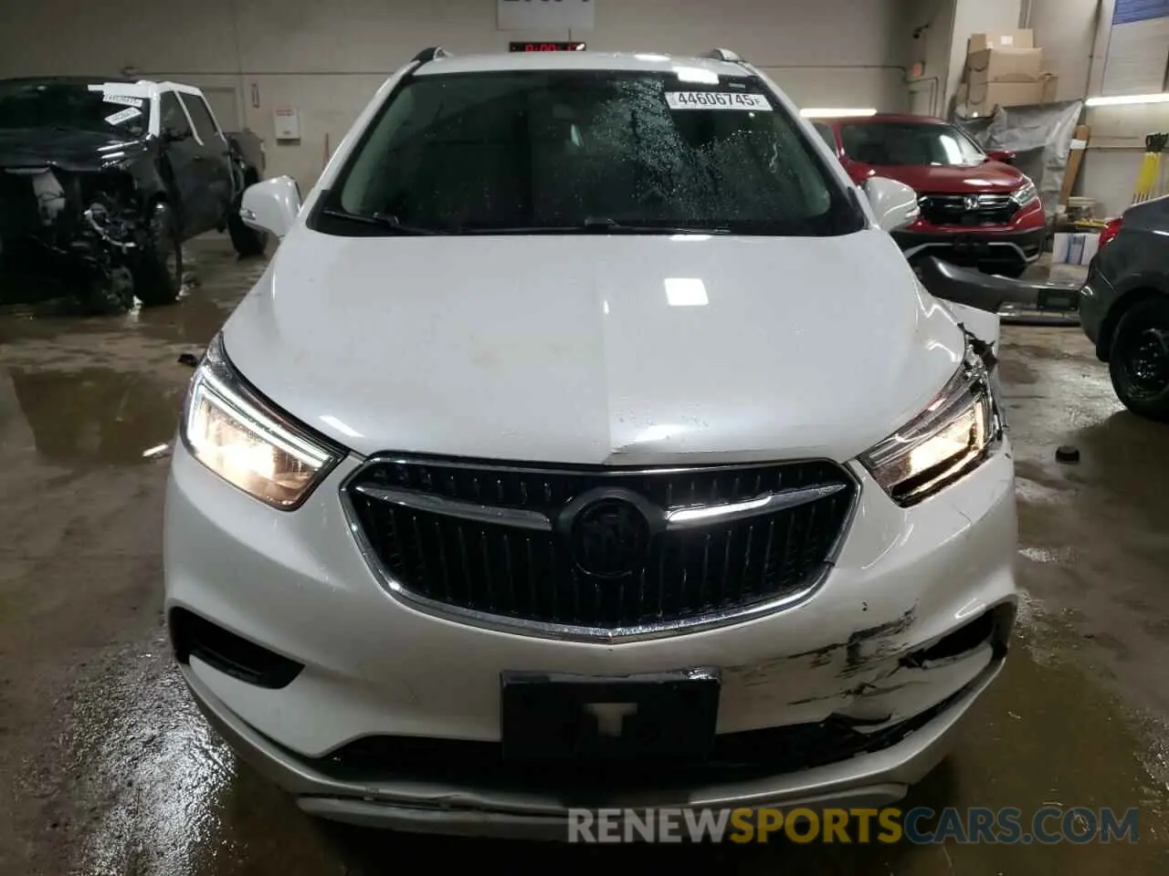 5 fotografías del automóvil dañado KL4CJASB4KB863836 BUICK ENCORE 2019