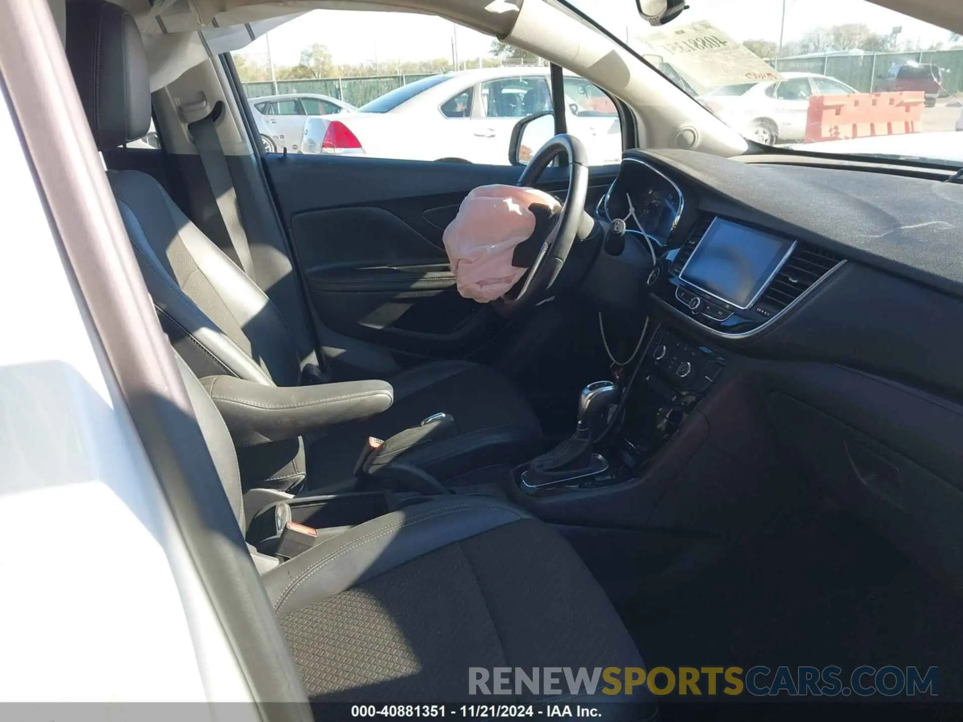 5 fotografías del automóvil dañado KL4CJASB4KB897596 BUICK ENCORE 2019