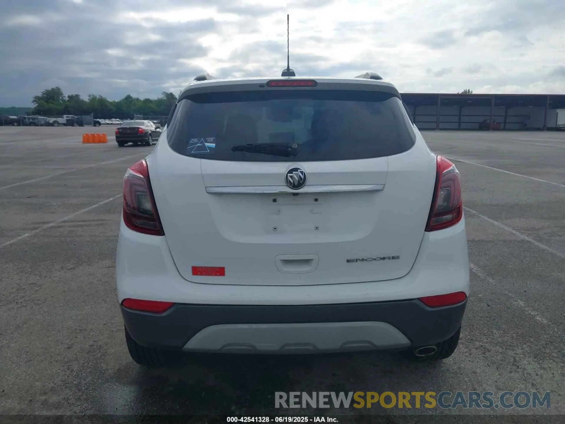 17 fotografías del automóvil dañado KL4CJASB5KB764412 BUICK ENCORE 2019