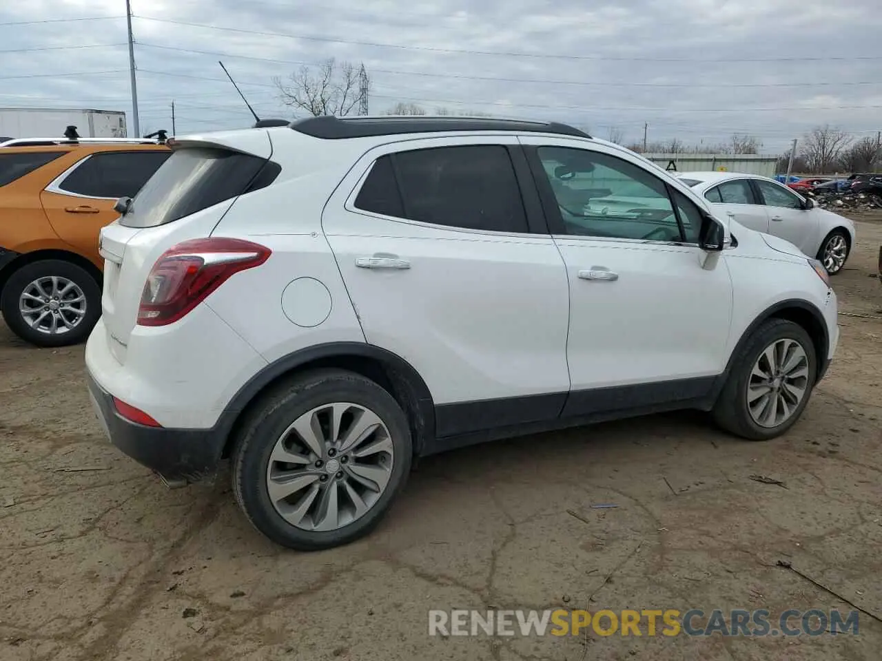3 fotografías del automóvil dañado KL4CJASB5KB868110 BUICK ENCORE 2019