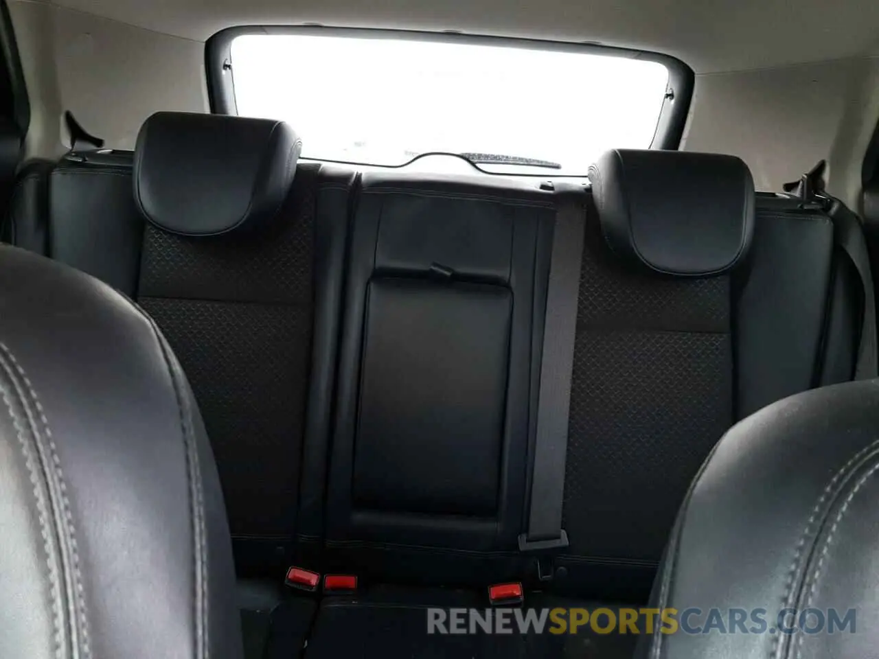 10 fotografías del automóvil dañado KL4CJASB5KB894660 BUICK ENCORE 2019
