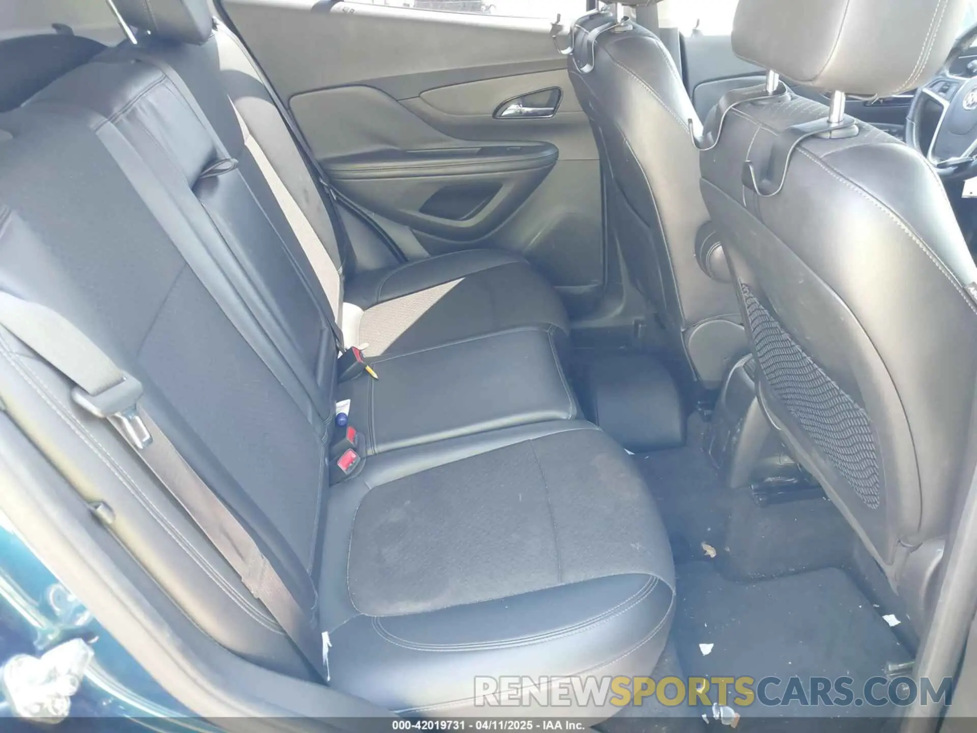 8 fotografías del automóvil dañado KL4CJASB6KB760322 BUICK ENCORE 2019