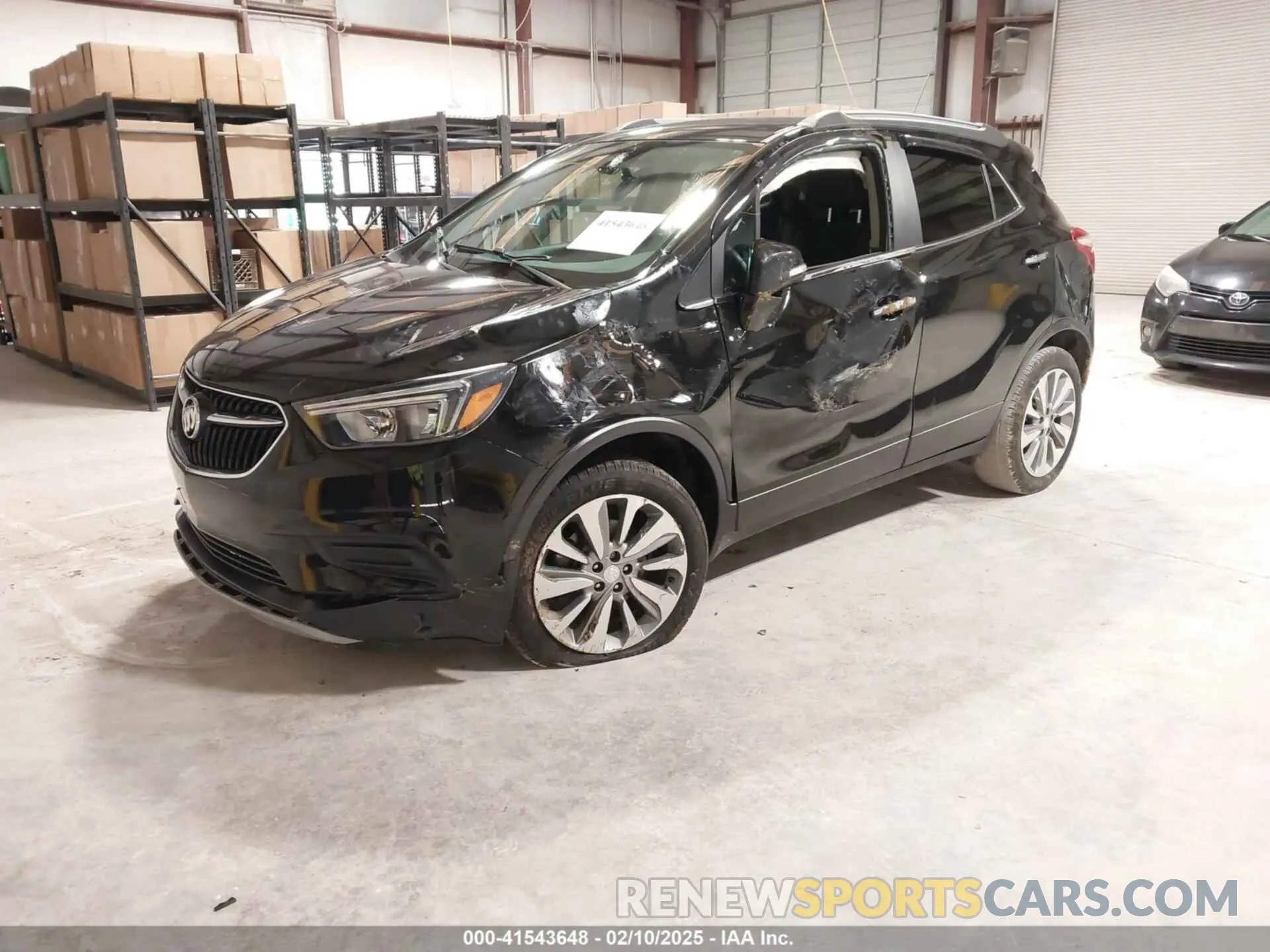 2 fotografías del automóvil dañado KL4CJASB6KB800561 BUICK ENCORE 2019