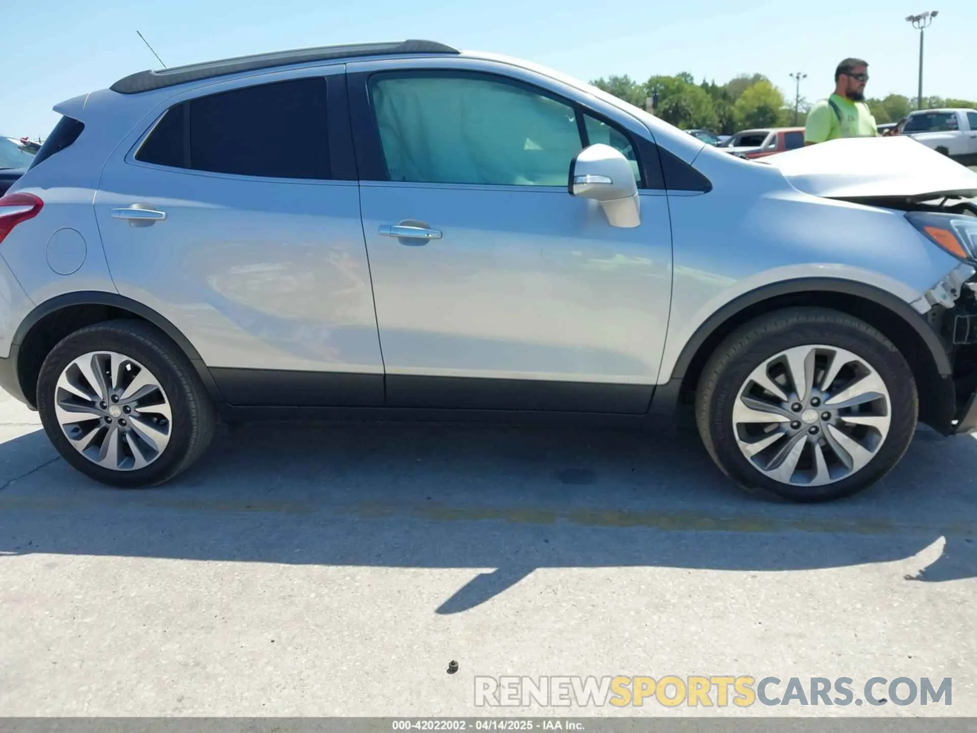13 fotografías del automóvil dañado KL4CJASB6KB828473 BUICK ENCORE 2019