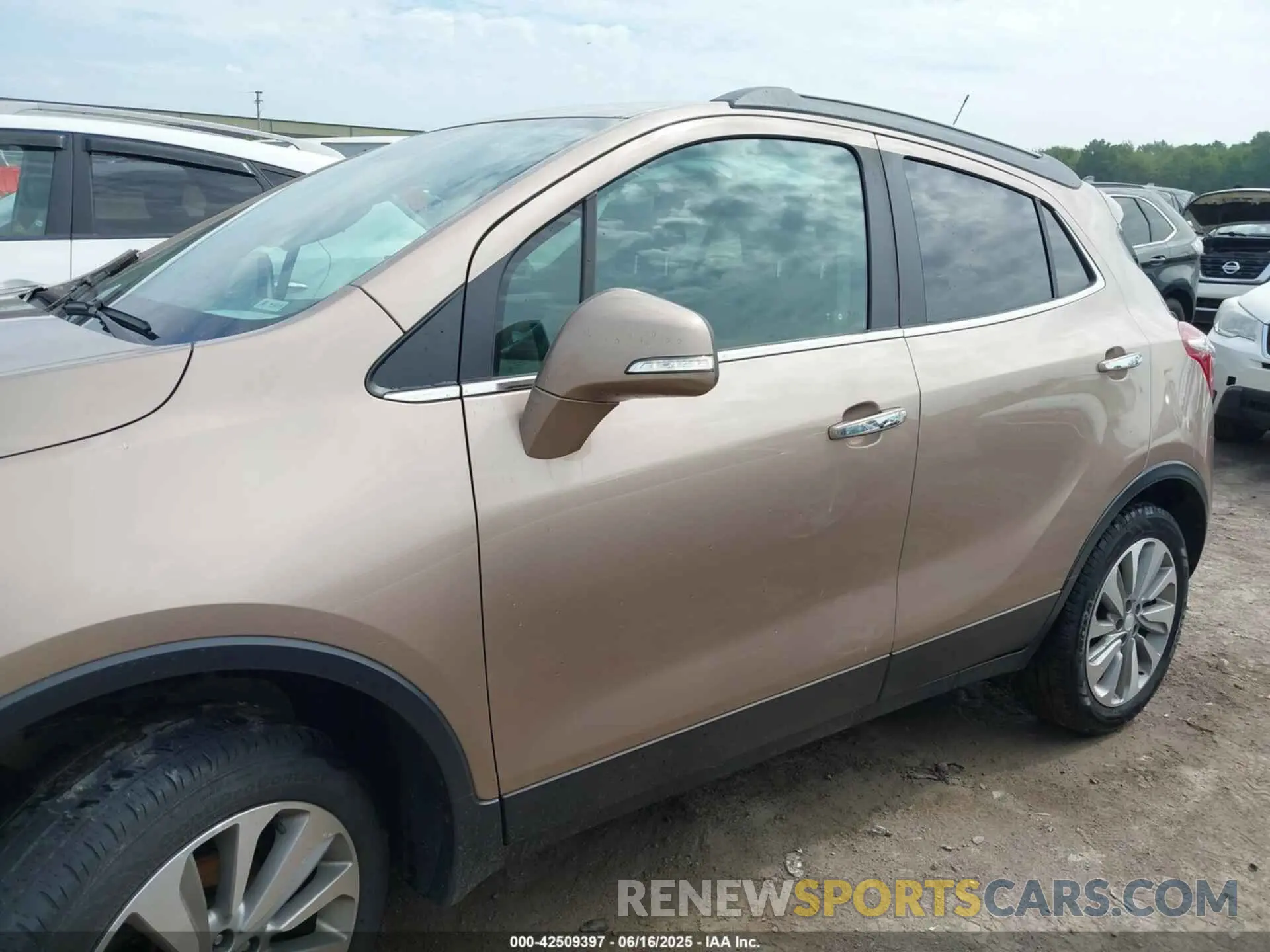 14 fotografías del automóvil dañado KL4CJASB6KB899253 BUICK ENCORE 2019