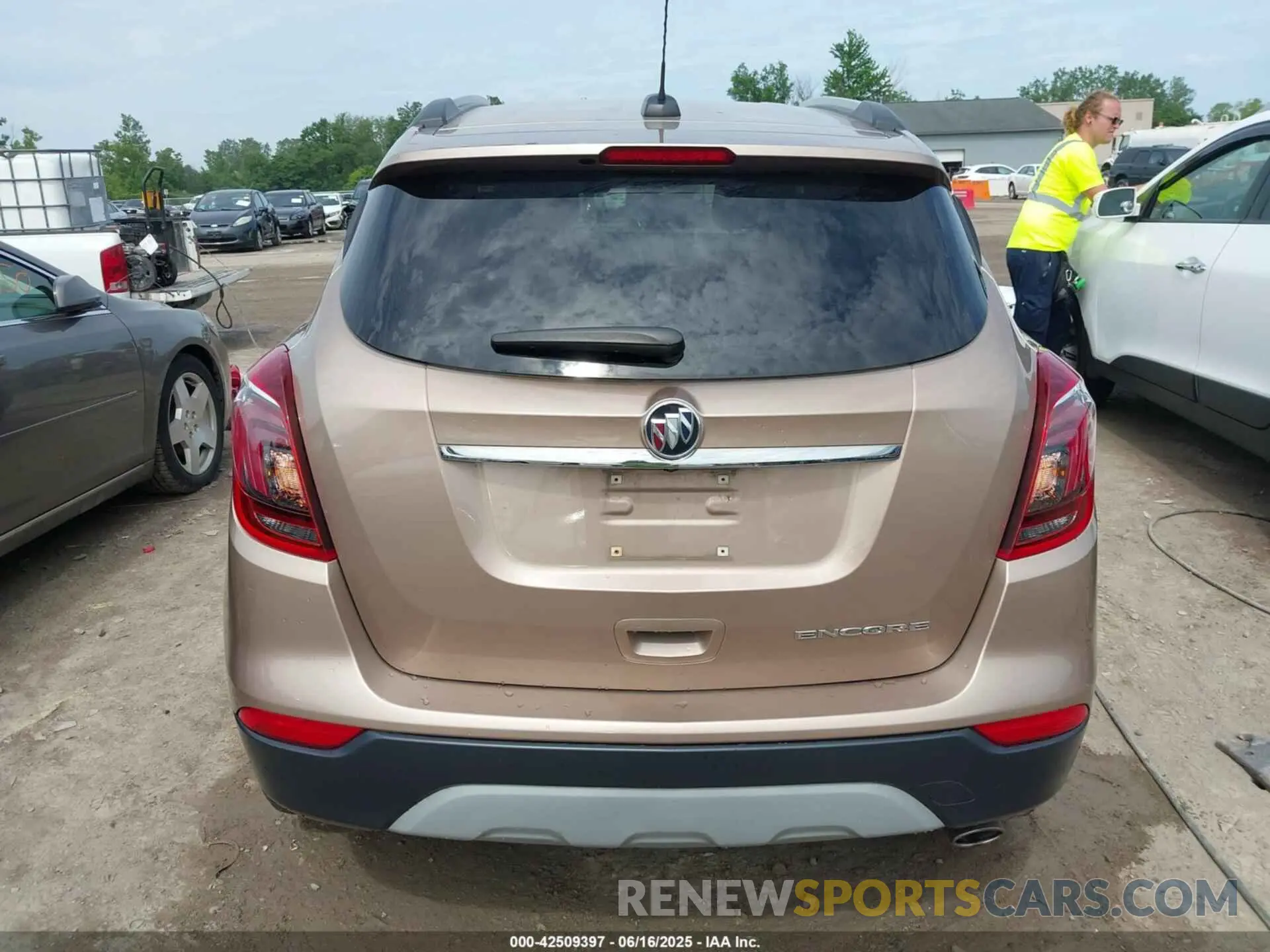 16 fotografías del automóvil dañado KL4CJASB6KB899253 BUICK ENCORE 2019